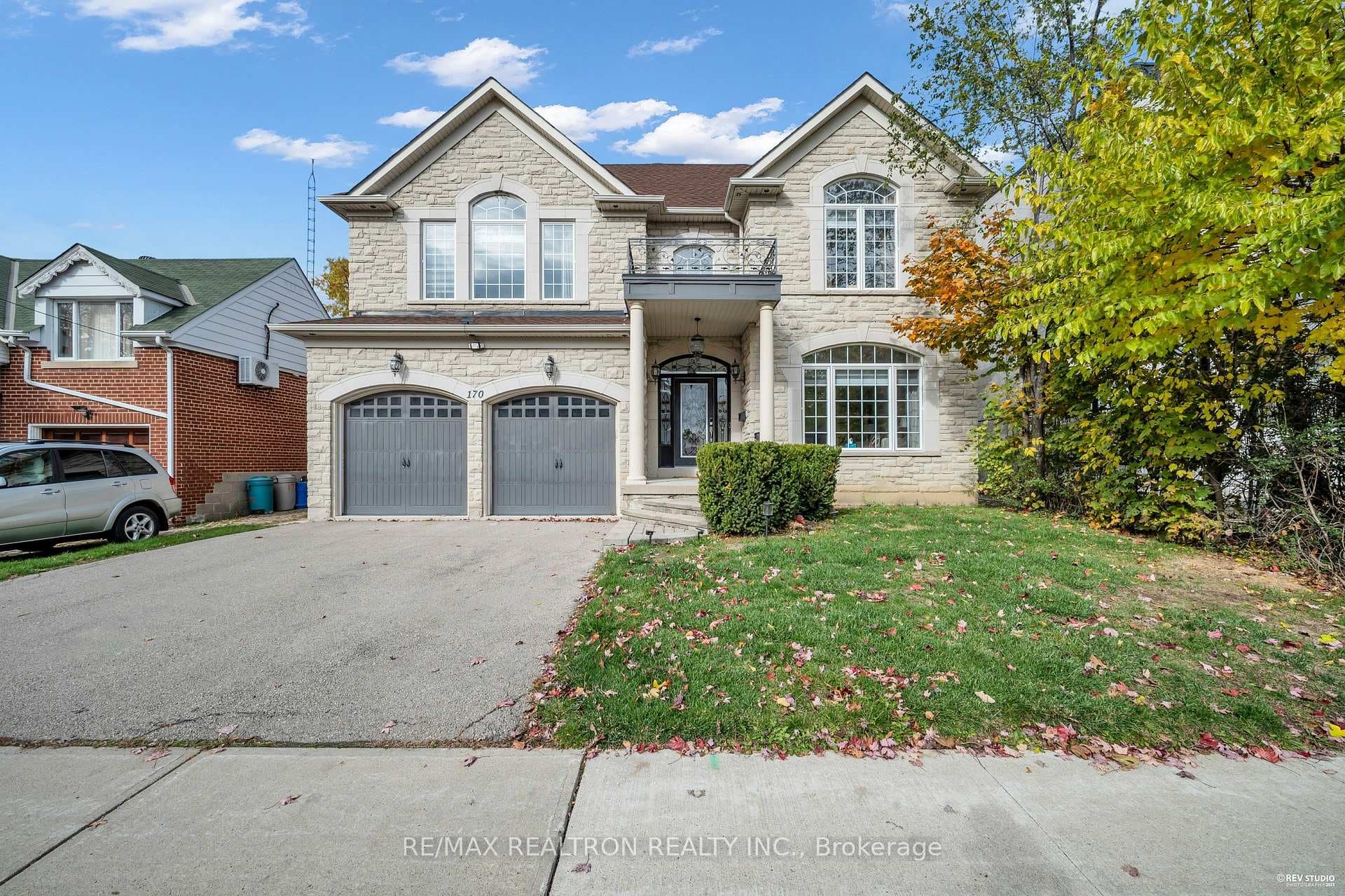 170 Florence Avenue photo 1