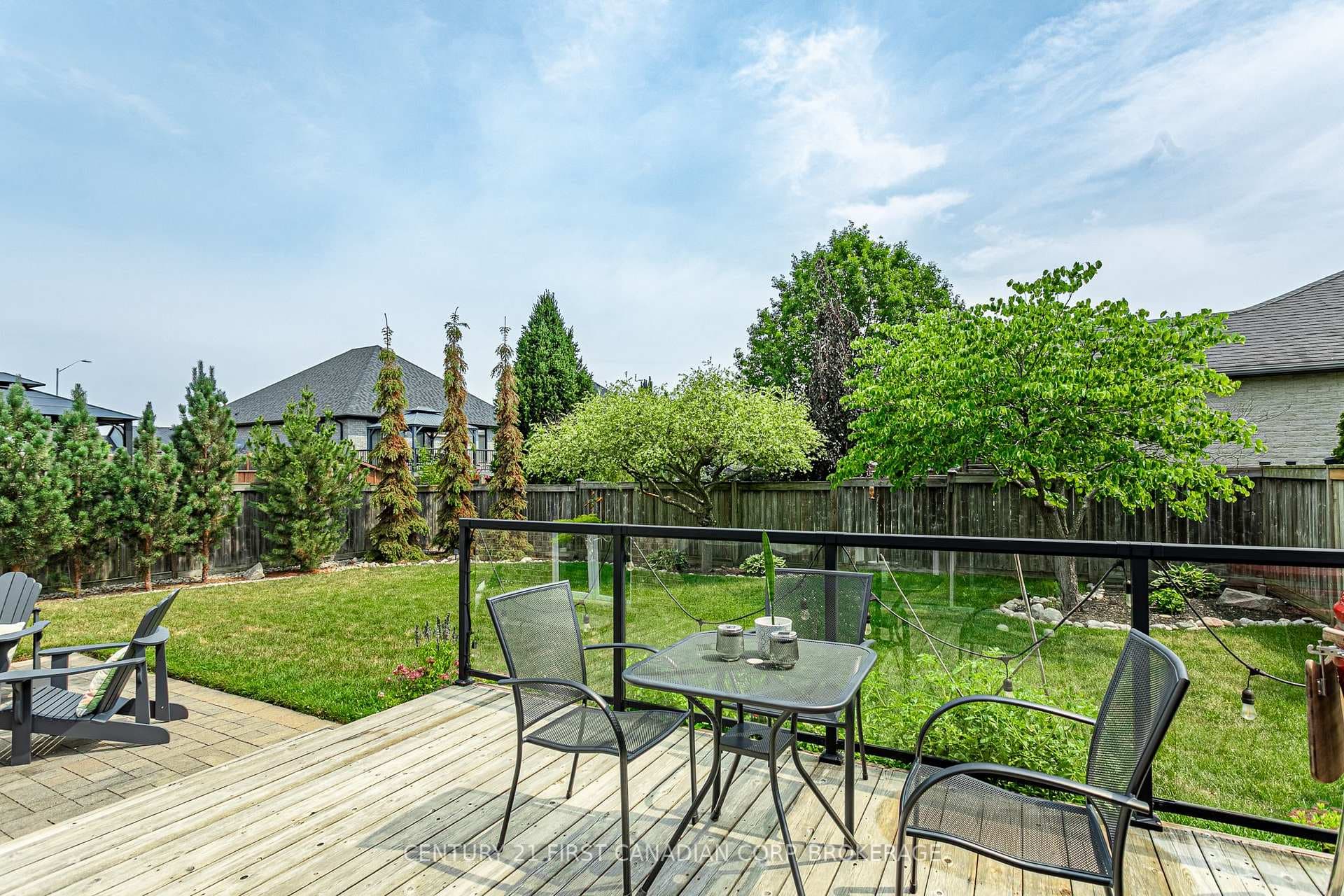 270 Boyd Boulevard photo 33