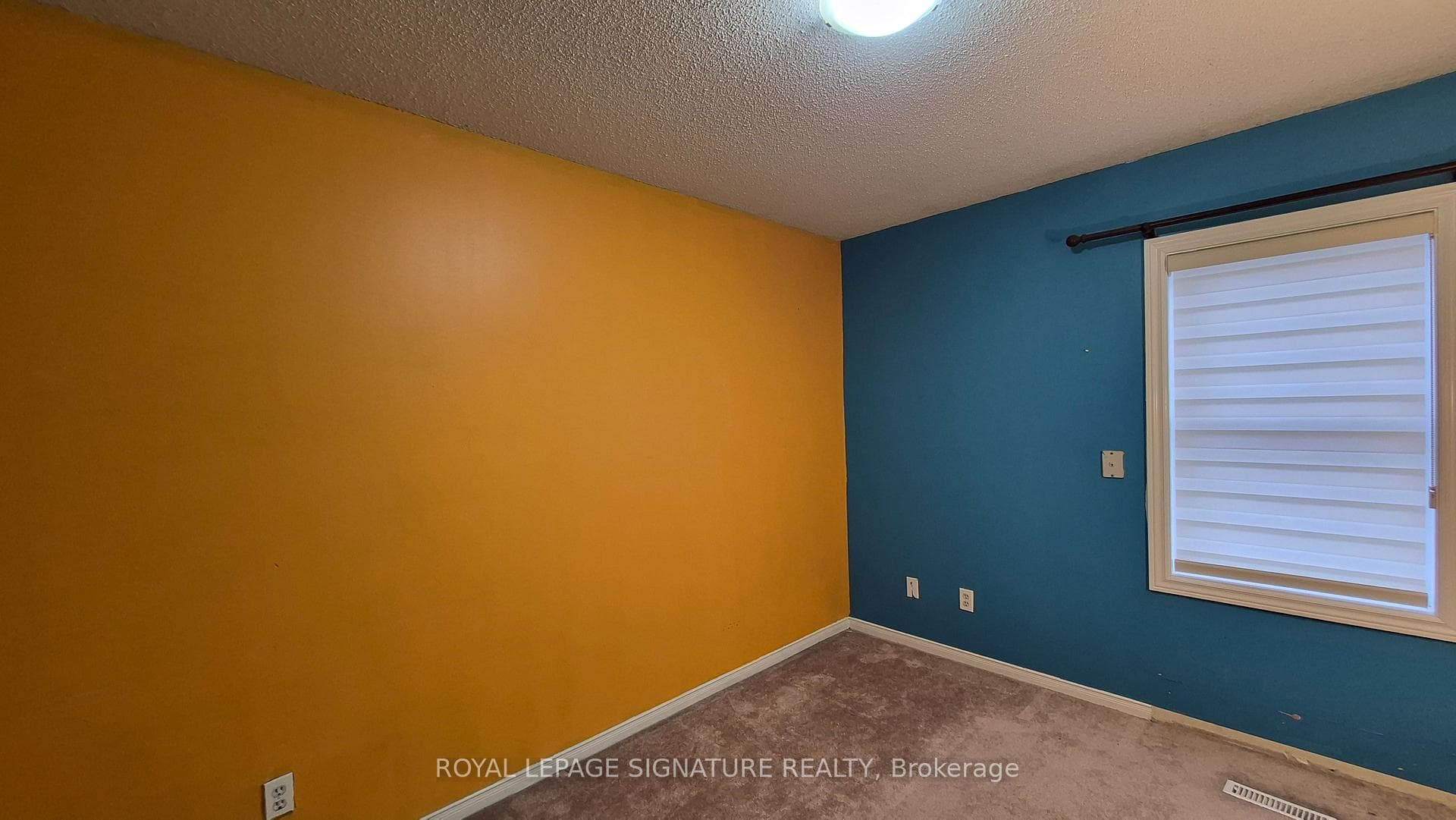 1039 Cedarglen Gate Unit 15 photo 17