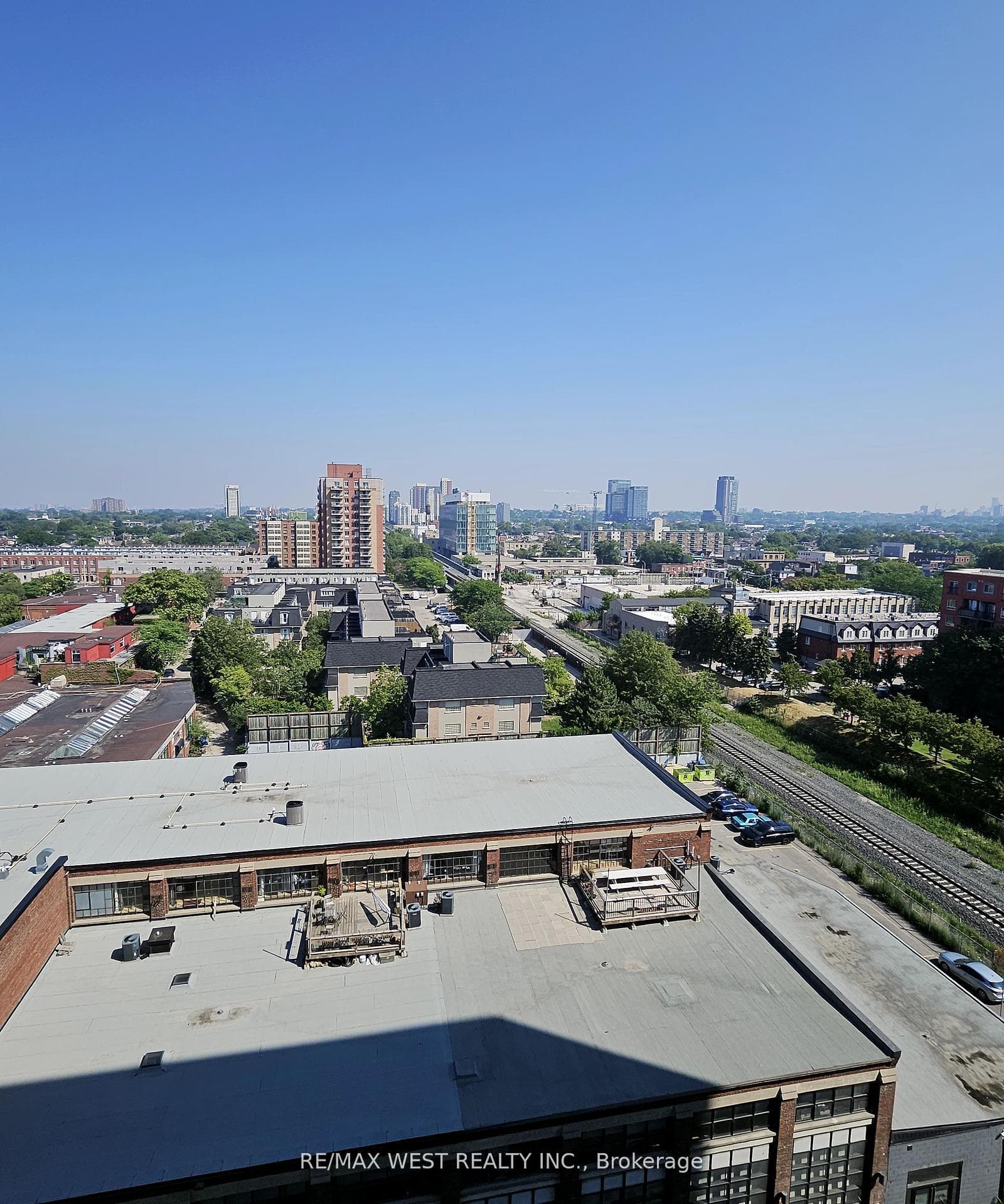 181 Sterling Road Unit 1012 photo 15