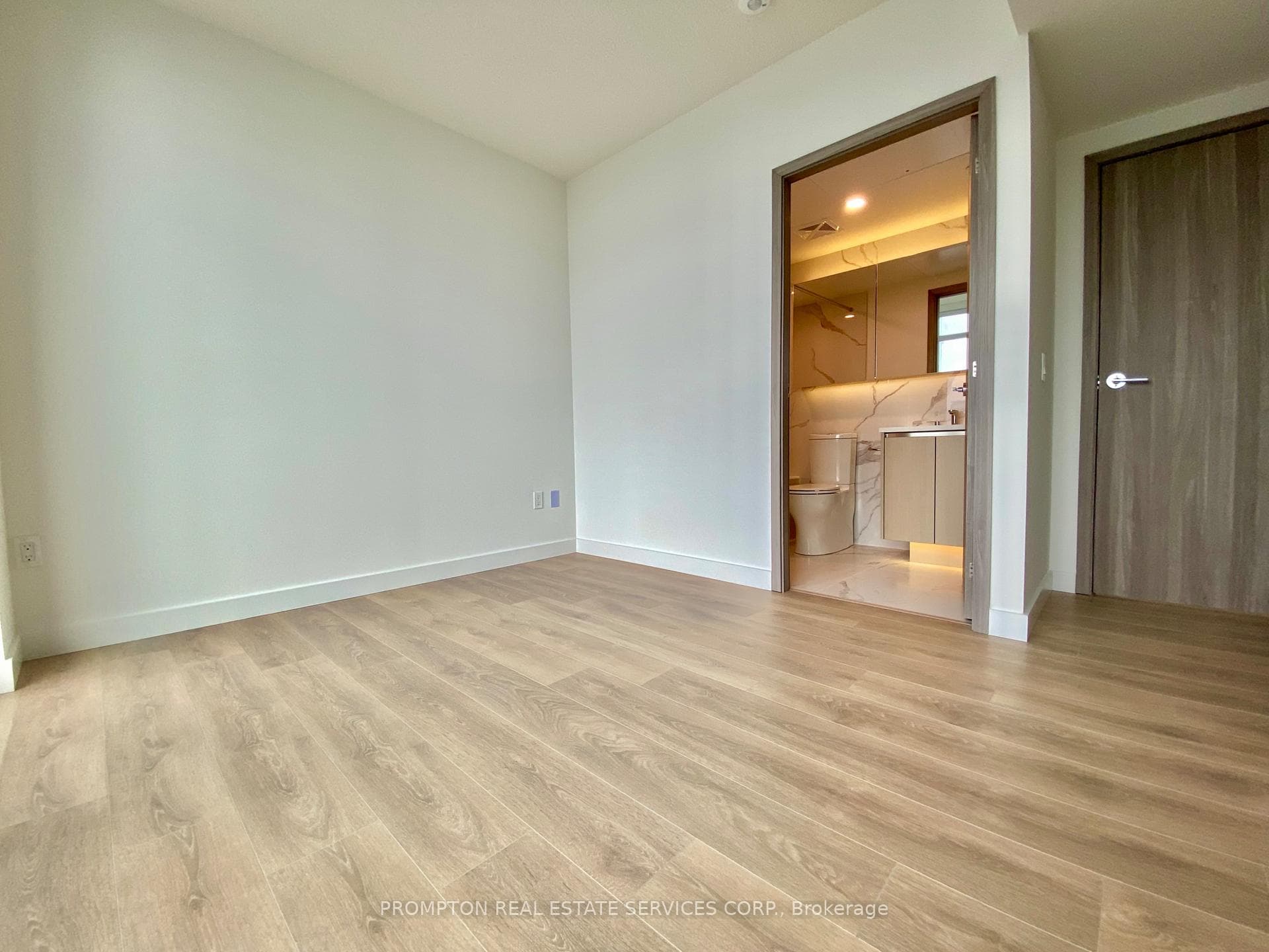 3 CONCORD CITYPLACE Way Unit 4011 photo 10