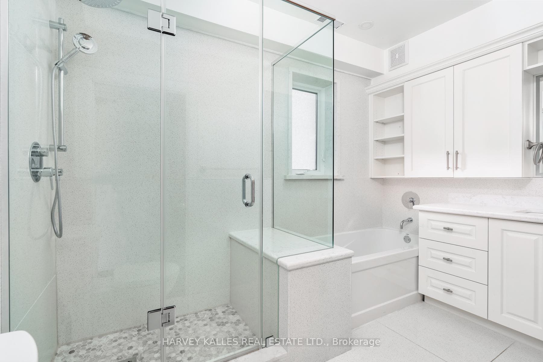 104 Lauder Avenue photo 24