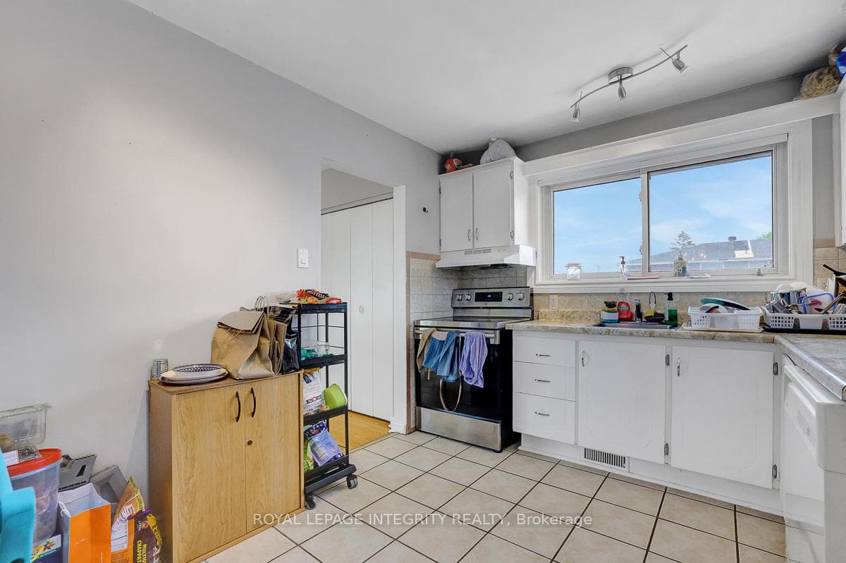 892 Baseline Road Unit A photo 10