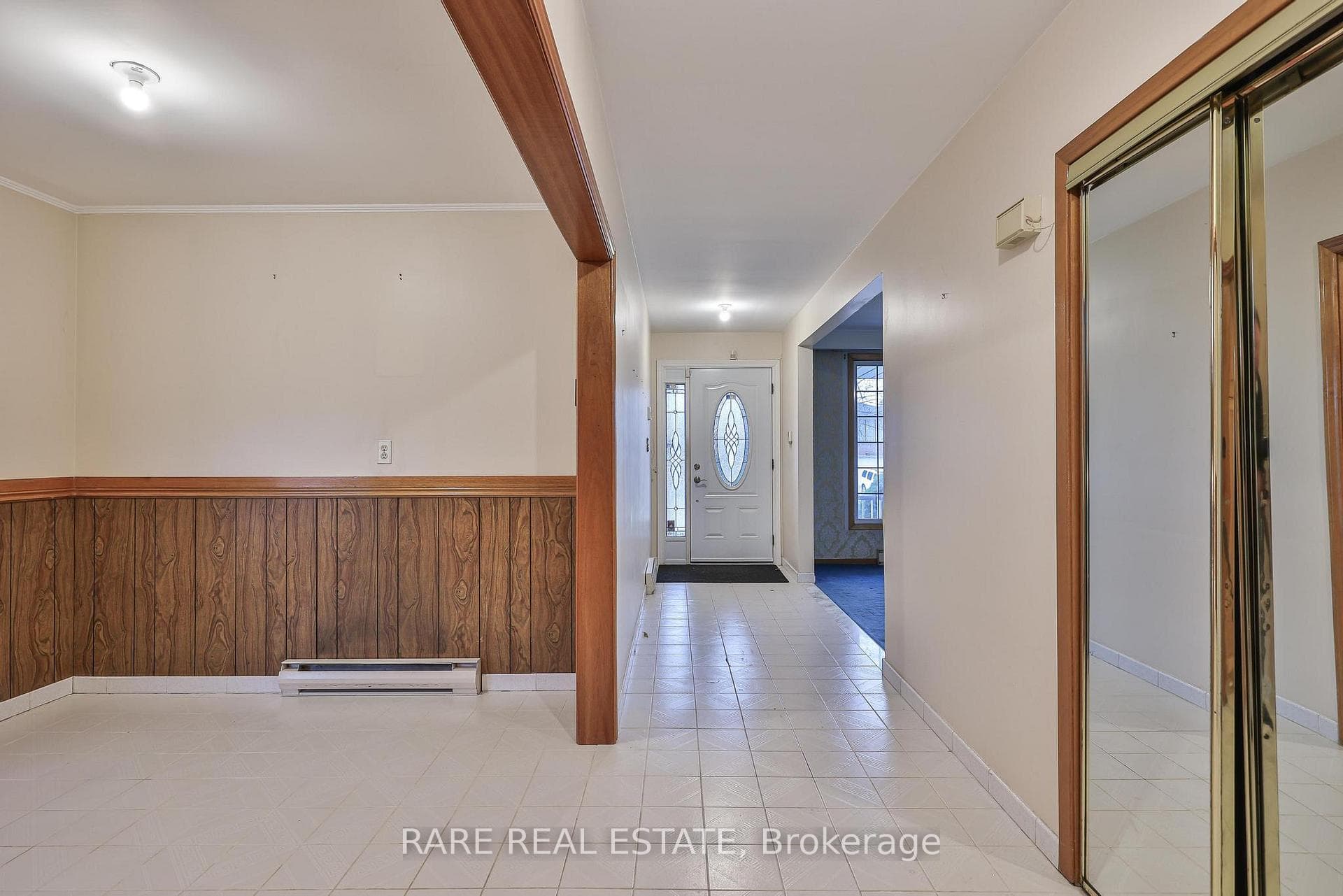 2348 Denise Road photo 12