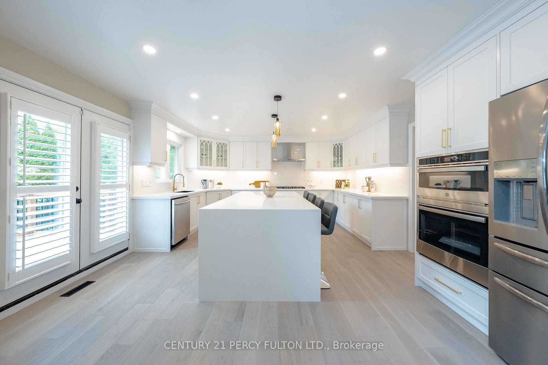 394 East Avenue photo 10