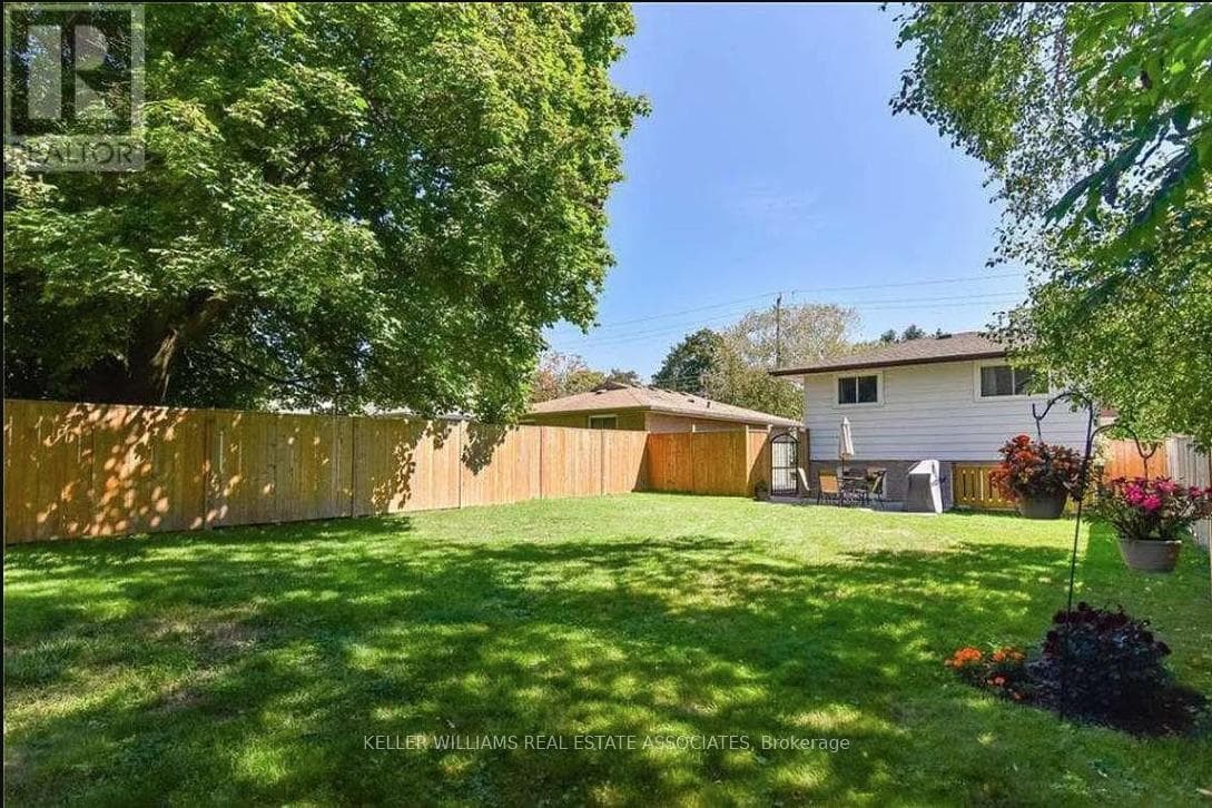 166 Country Club Drive photo 14