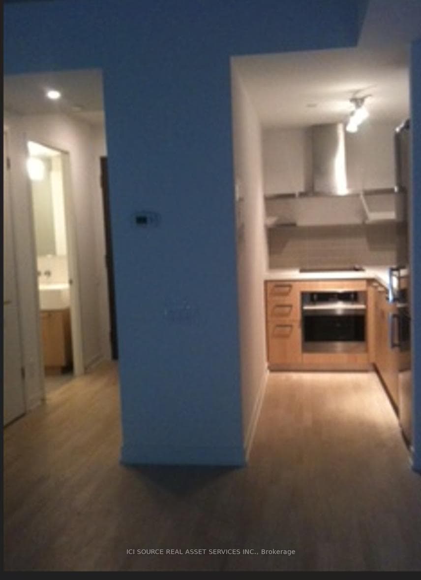 560 King Street Unit 704 photo 13