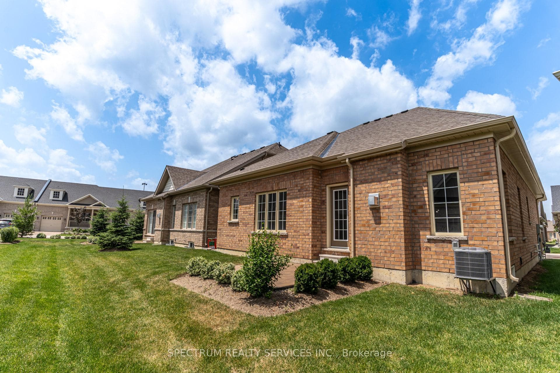 8 Abelia Street photo 42