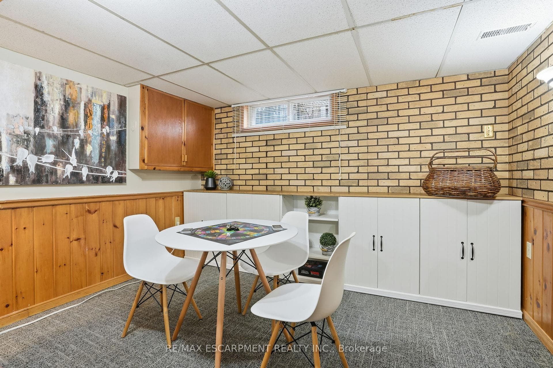 16 Alison Avenue photo 27