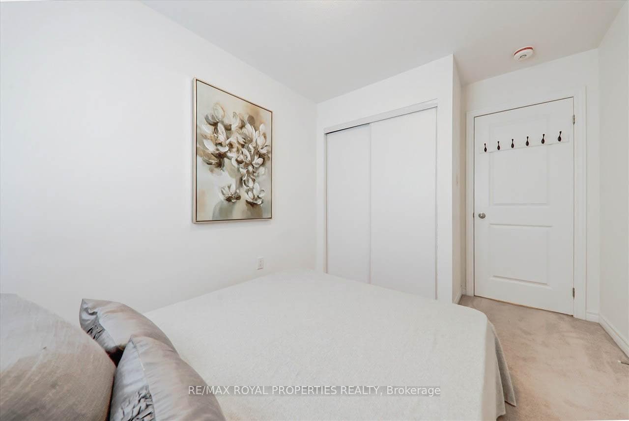 2430 Nantucket Chase photo 27