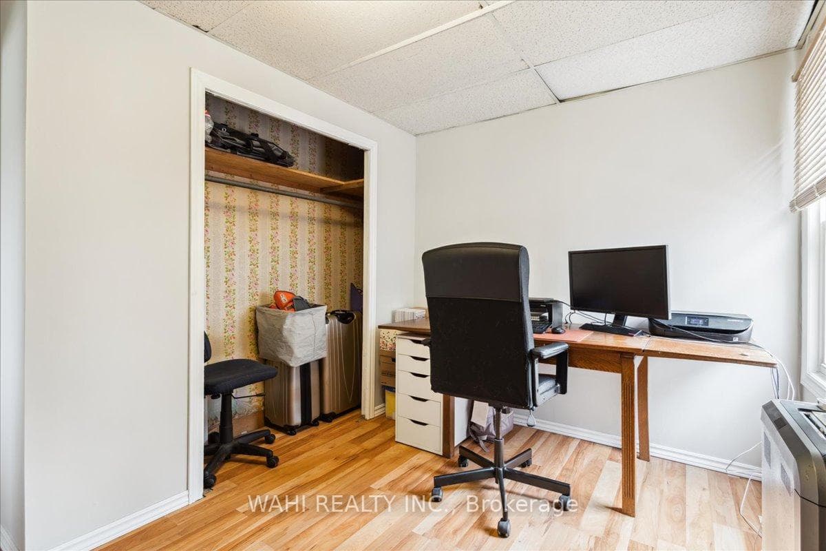184 Mcanulty Boulevard photo 15
