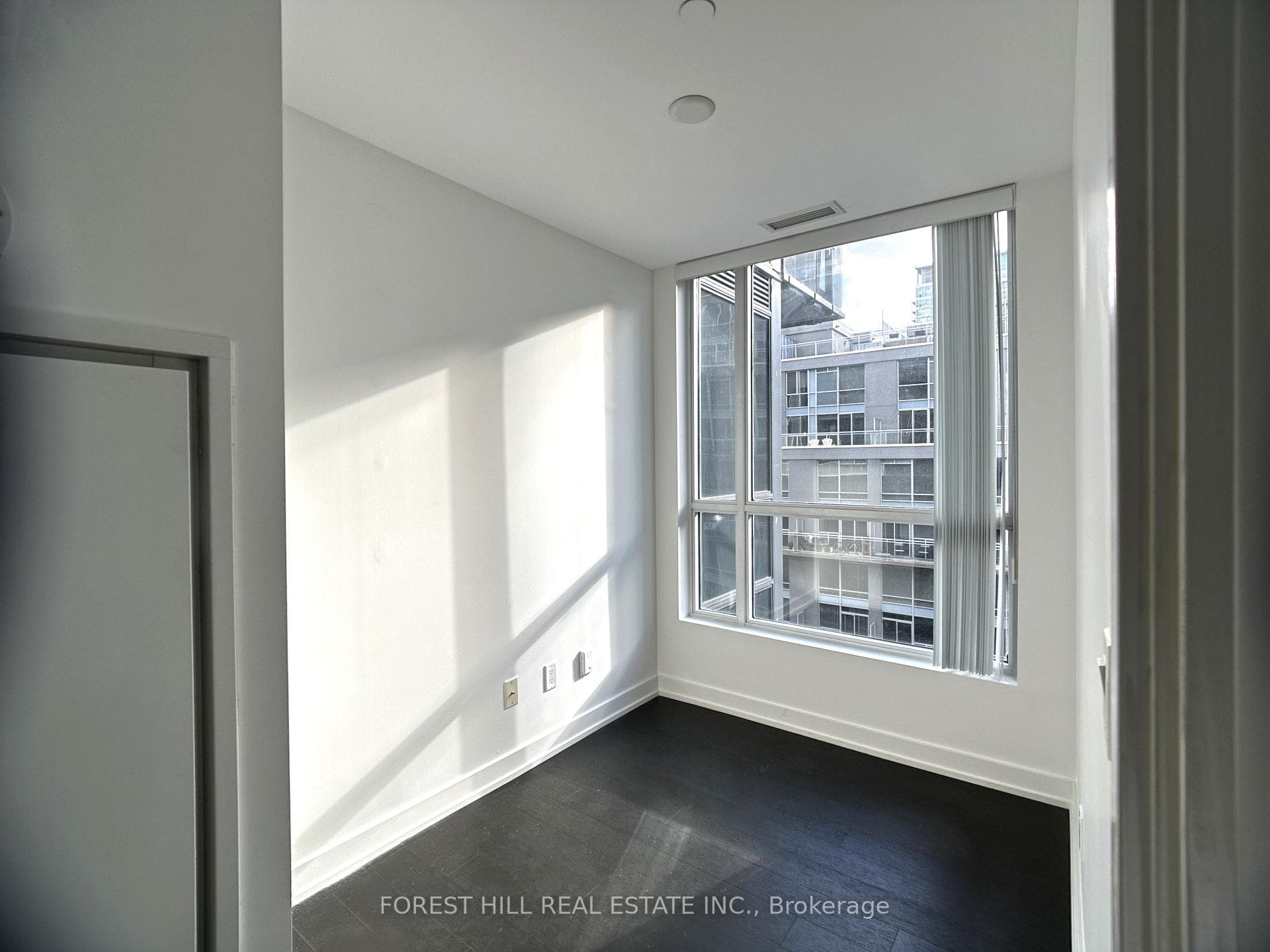 1030 King Street Unit 620 photo 15