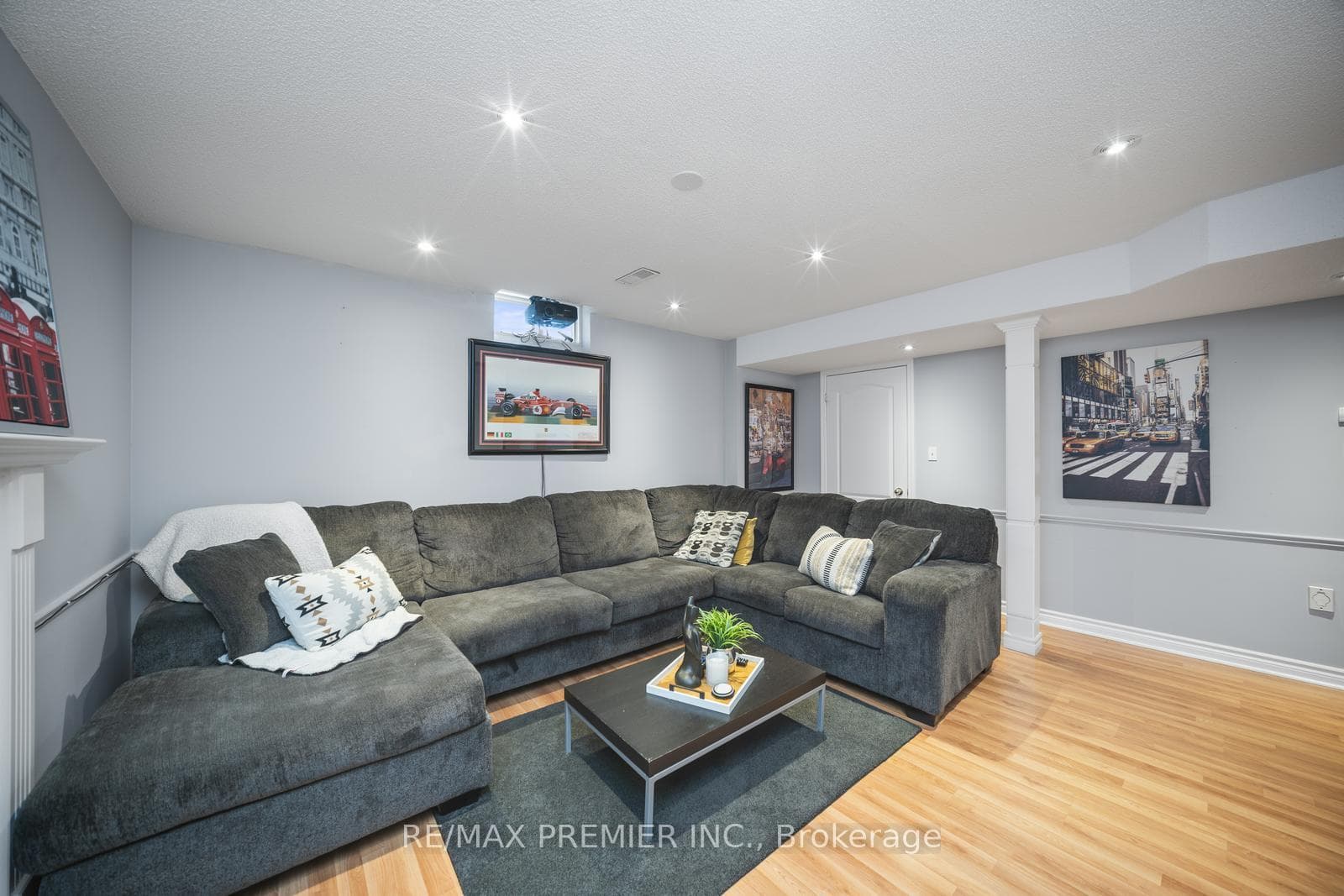 104 Monterey Road photo 30
