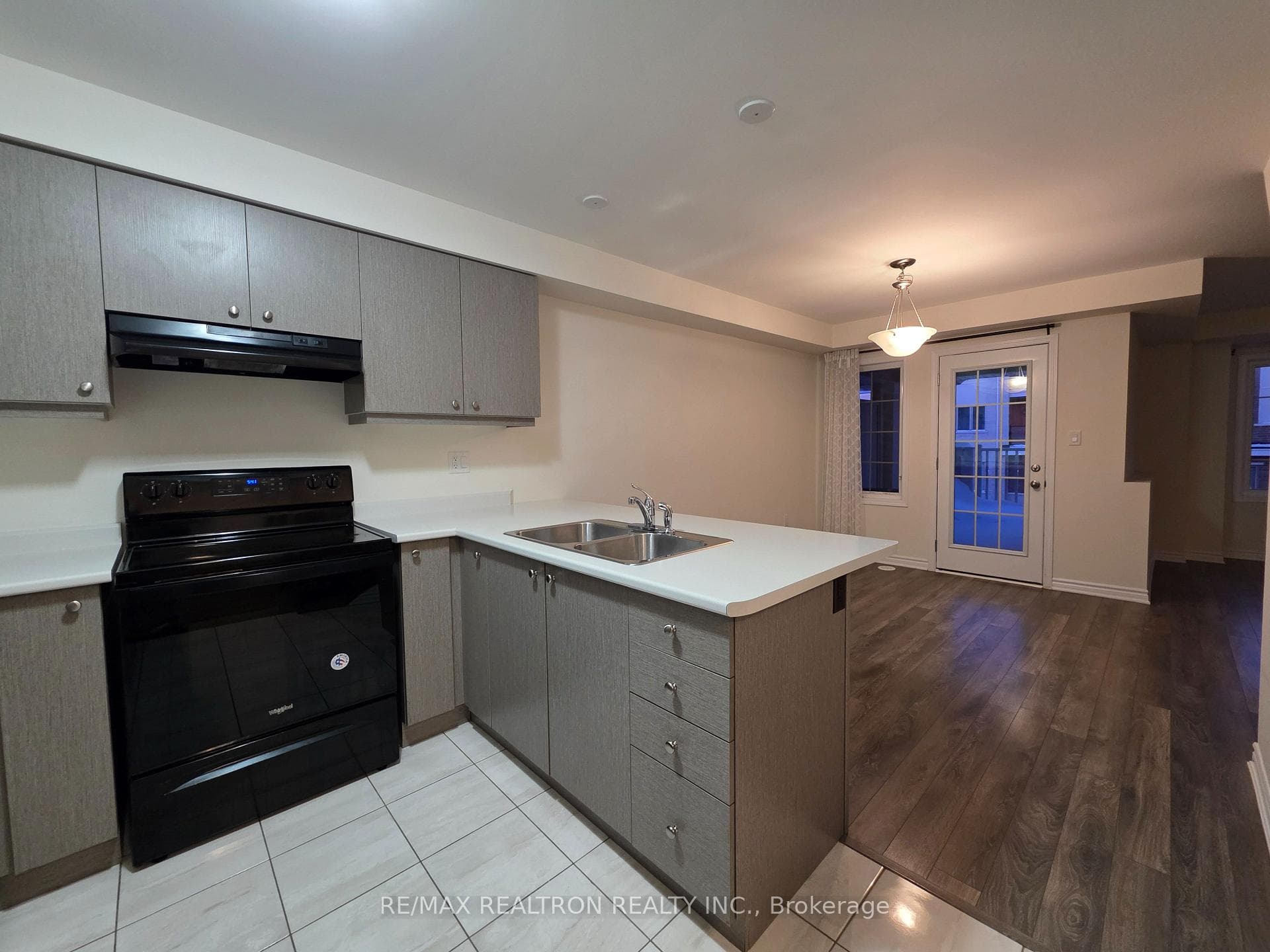 2495 Fall Harvest Crescent photo 7