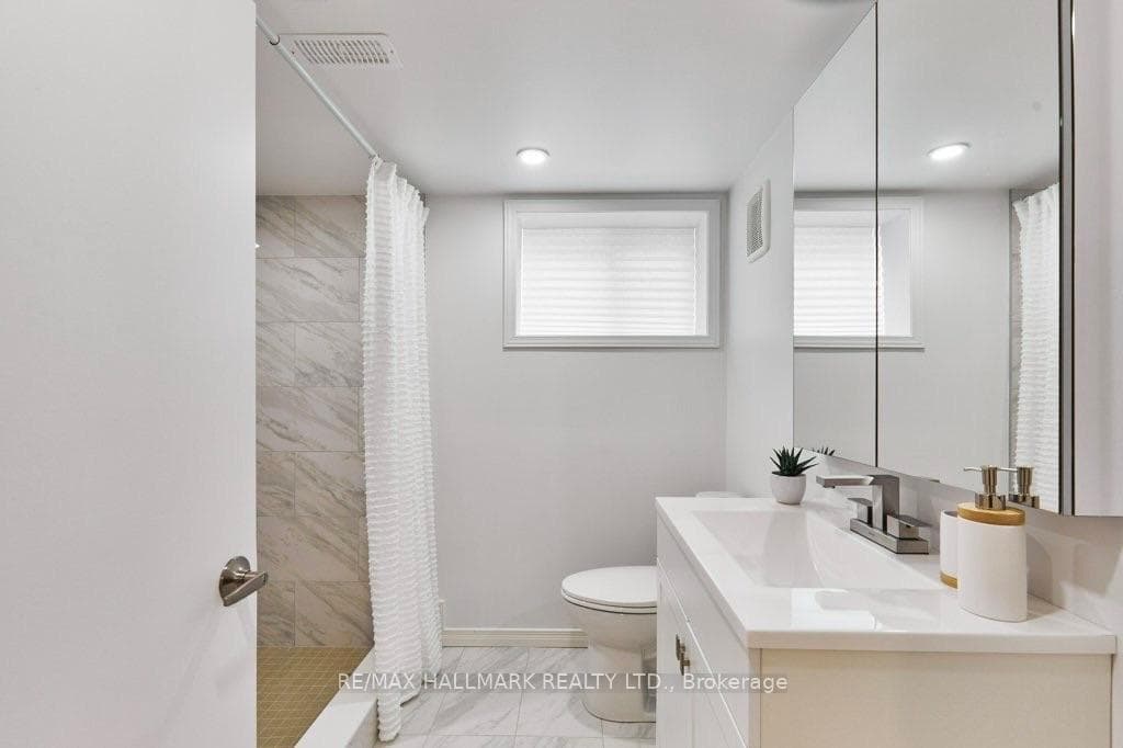 50 Phillip Avenue photo 18