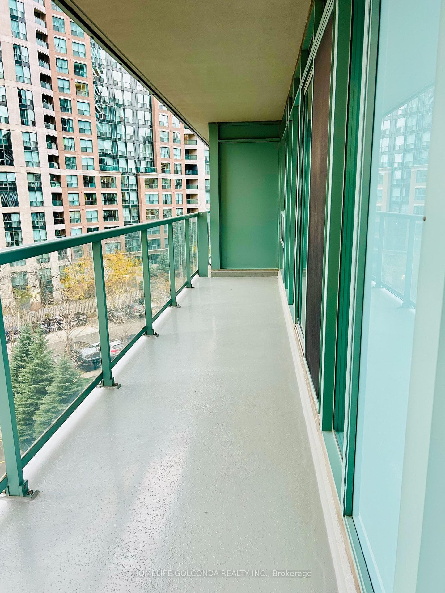 5500 Yonge Street Unit 505 photo 11