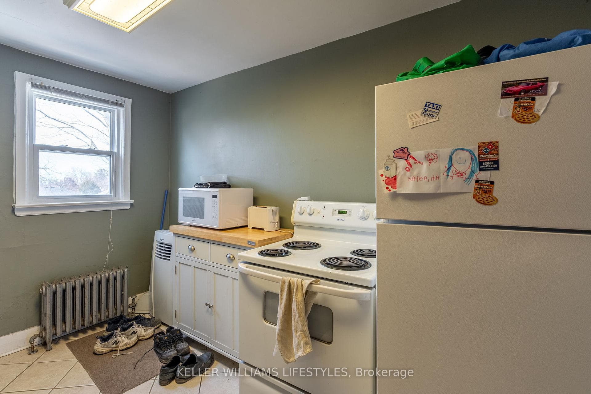 423 Paterson Avenue photo 15