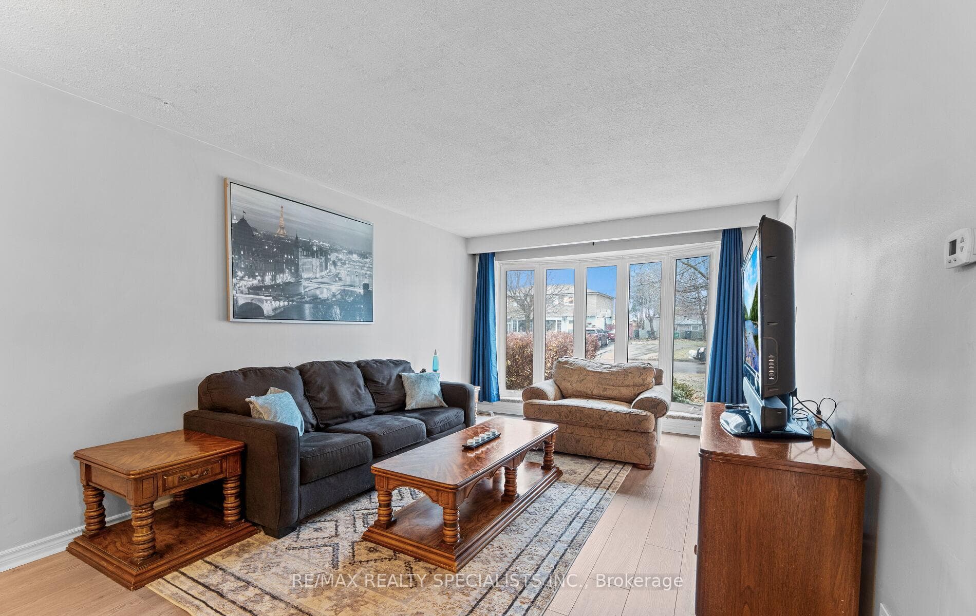 Sun-filled living area w/ natural light