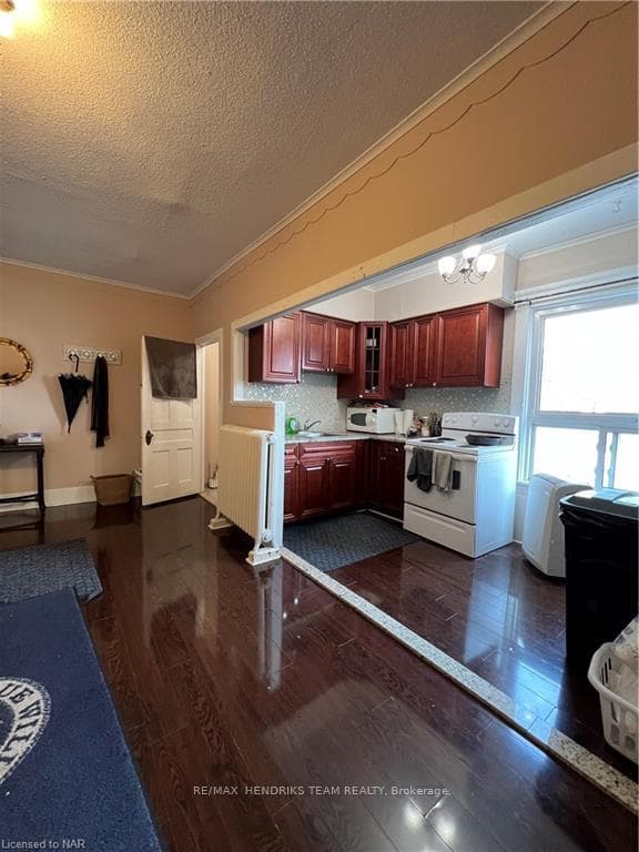 3 MAIN Street Unit 2 photo 5