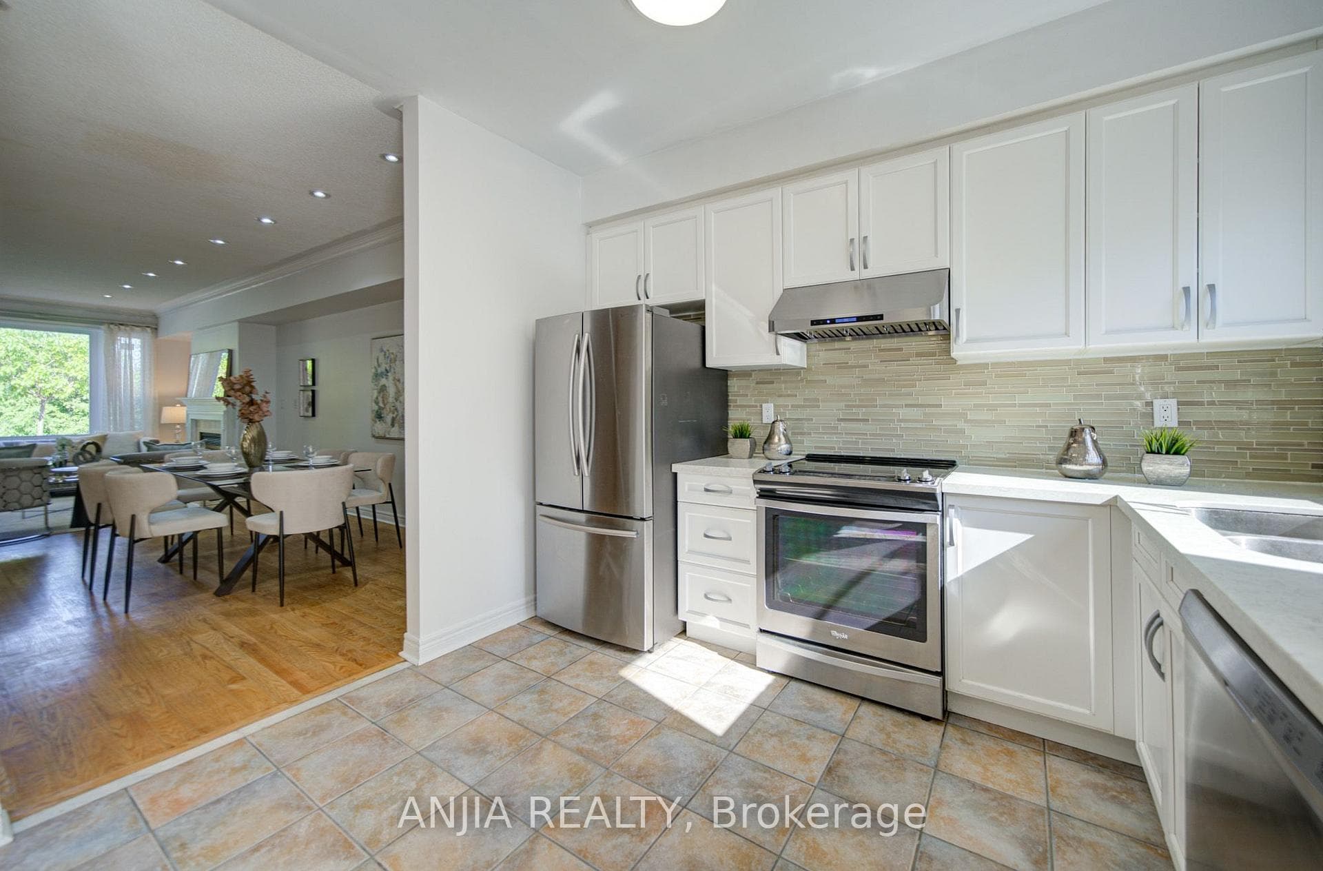 44 Pond Drive photo 16