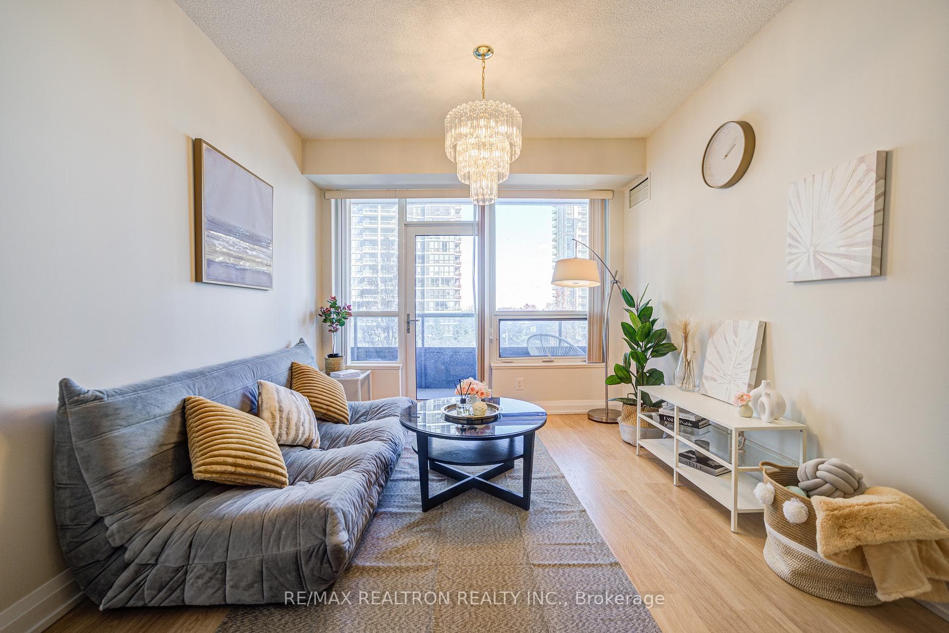 2 Anndale Drive Unit 407 photo 13