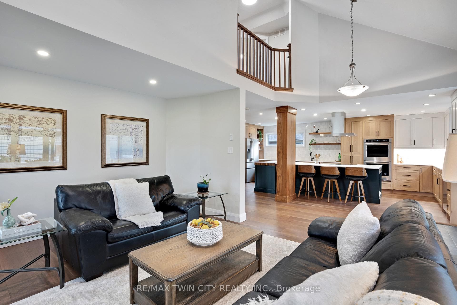 514 Birchleaf Walk photo 9
