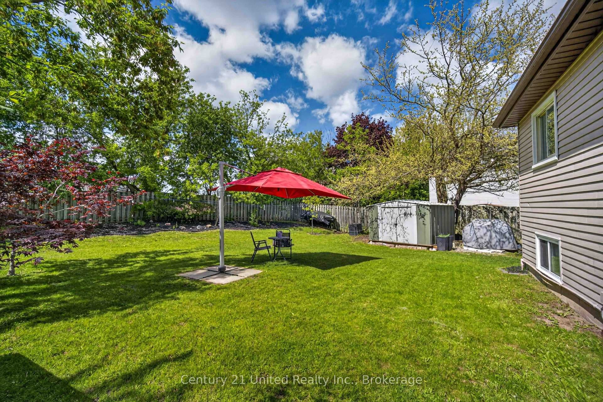 1255 Huntington Circle photo 35