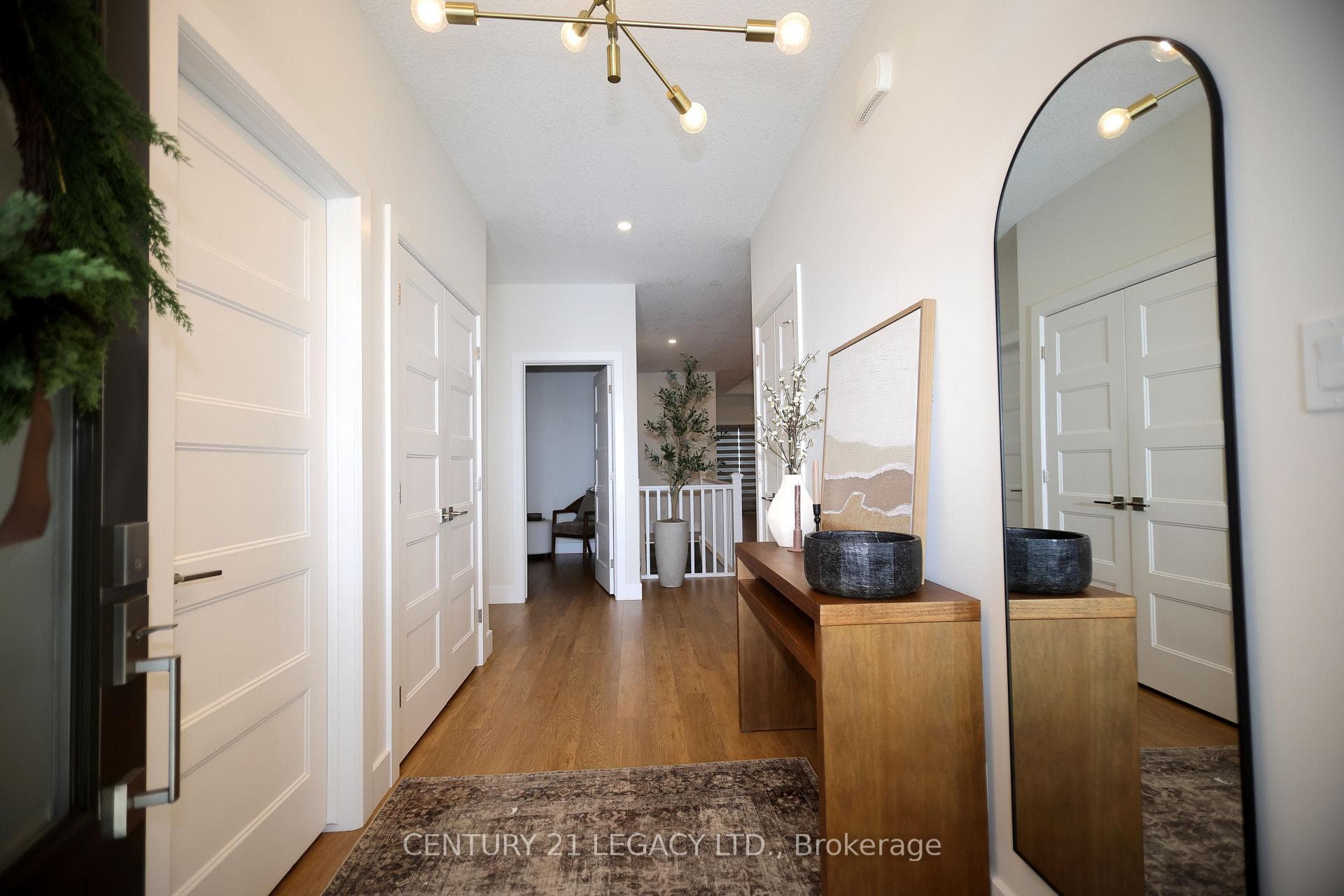675 Winchester Avenue photo 26
