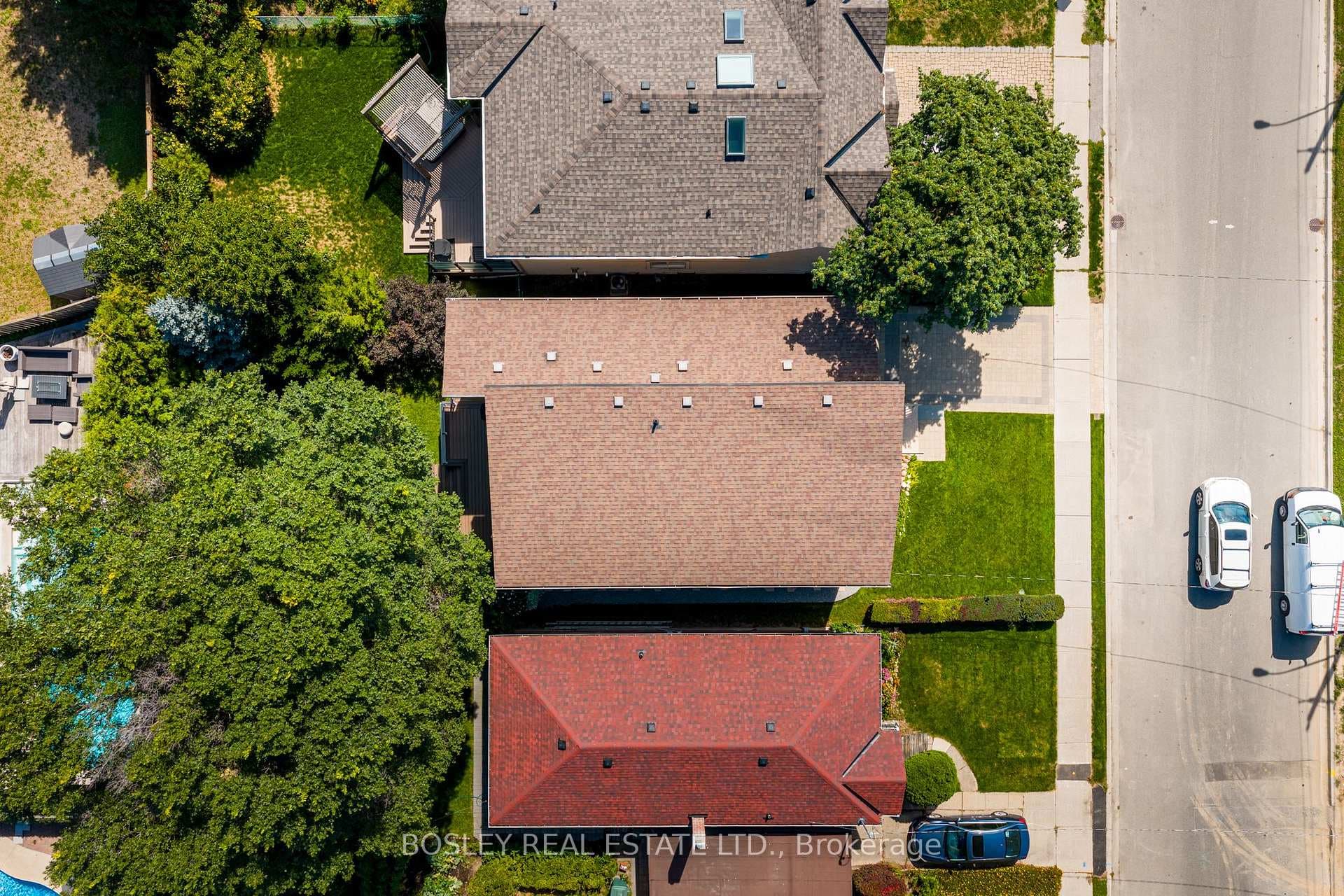 1599 Woodbine Heights Boulevard photo 45