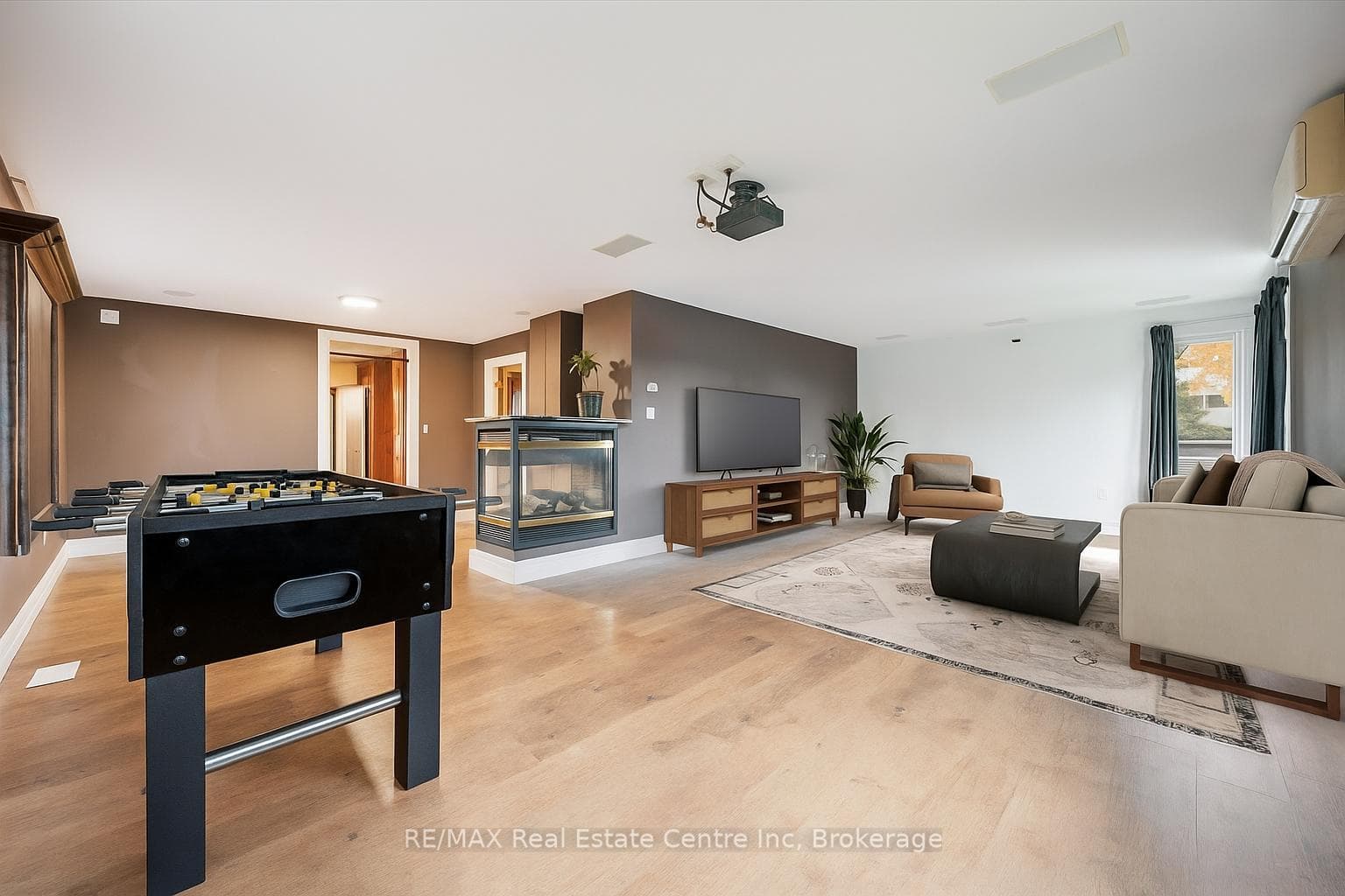 500 WATSON Parkway photo 21