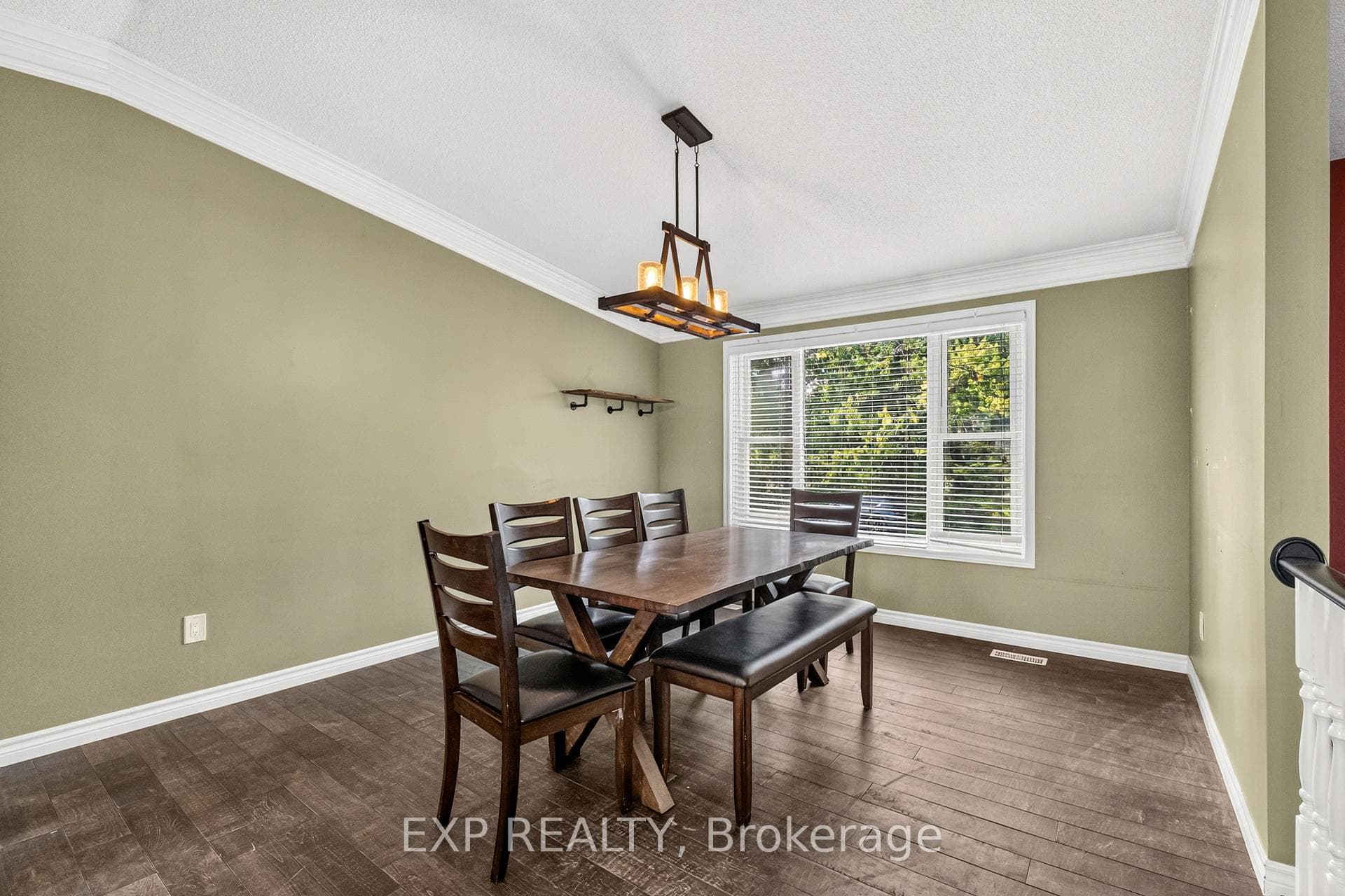 3209 YOUNG Avenue photo 7