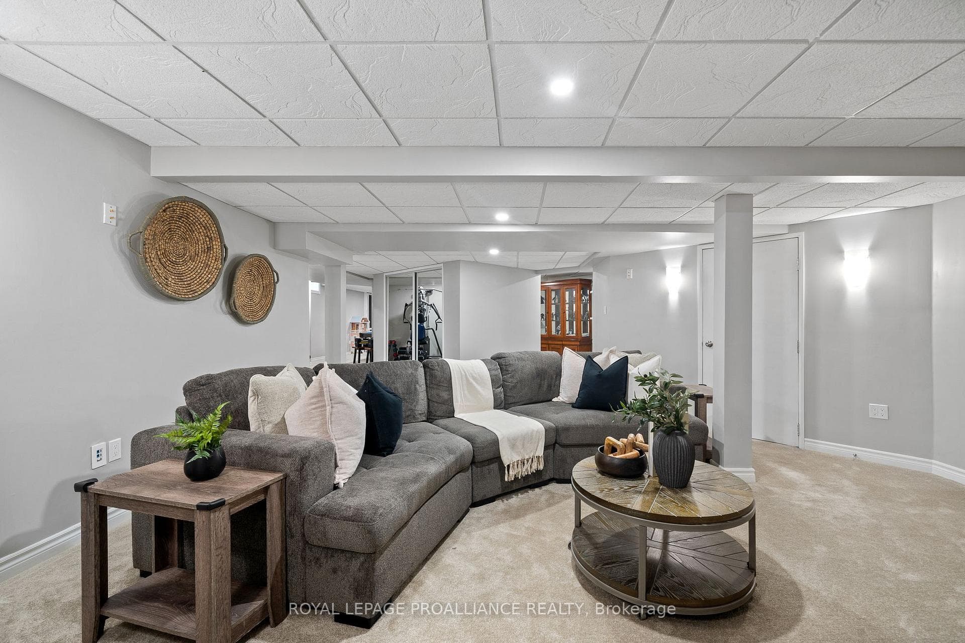 192 Brookhouse Drive photo 35