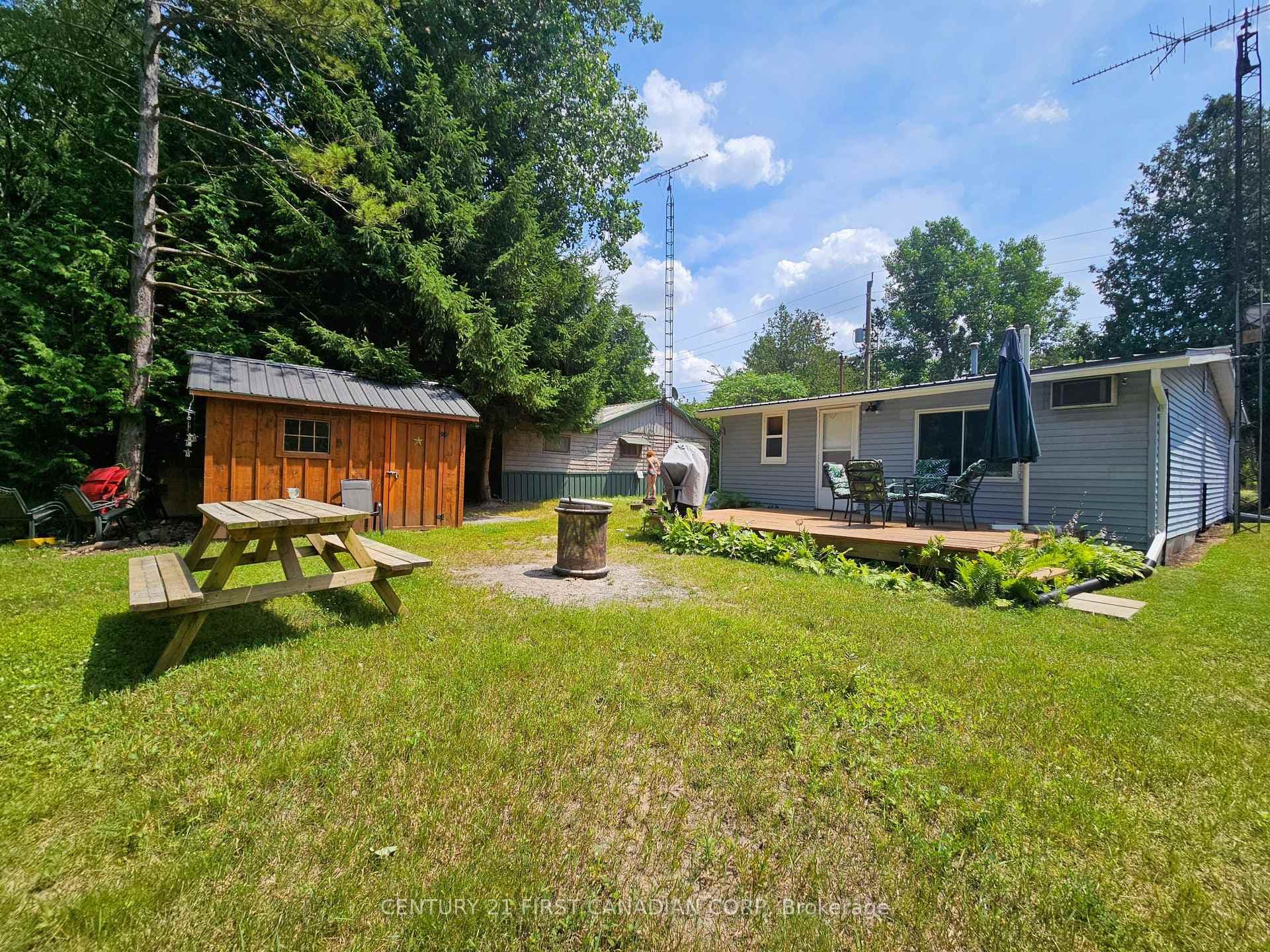 6346 London Road photo 25