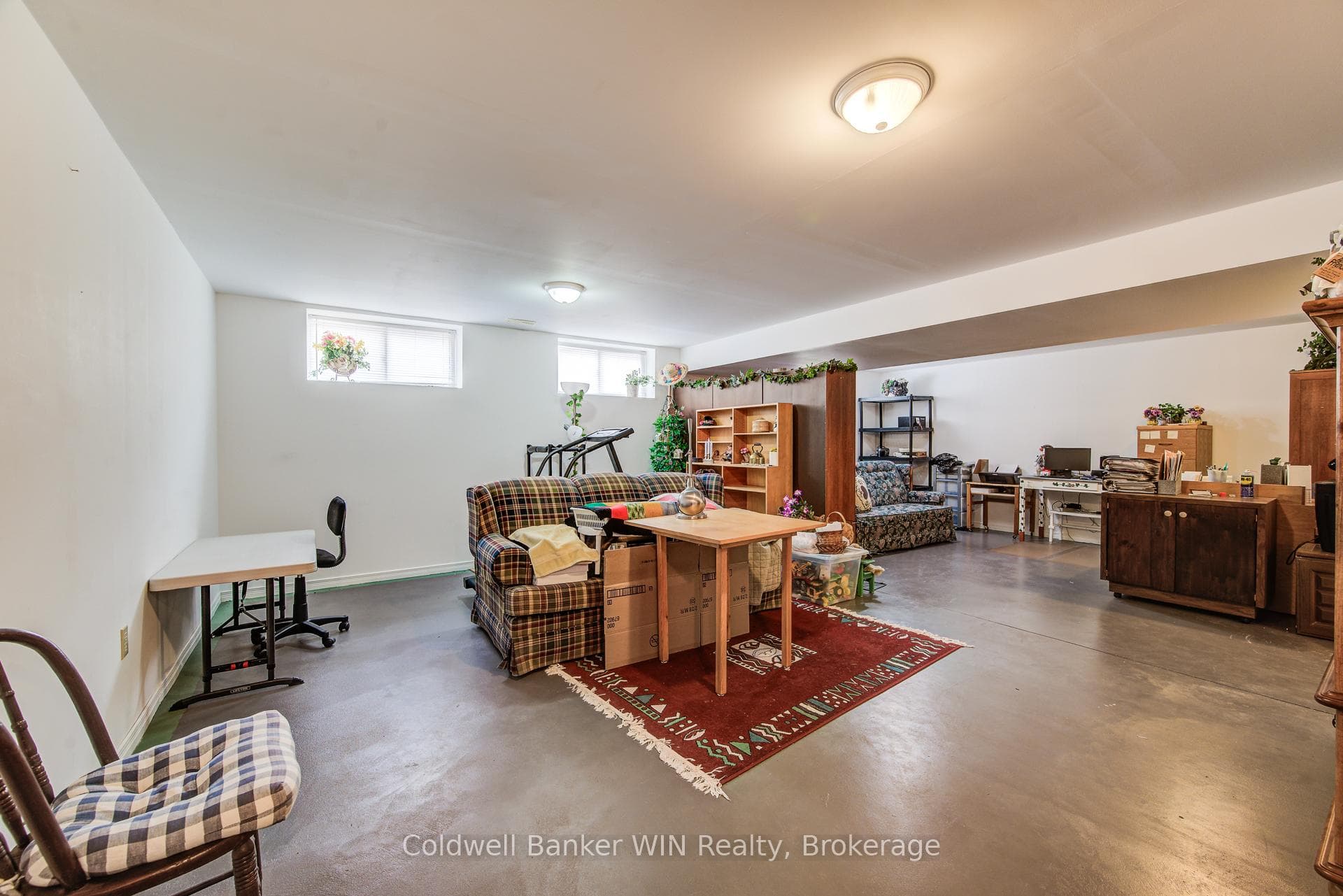 190 Sarah Road photo 25