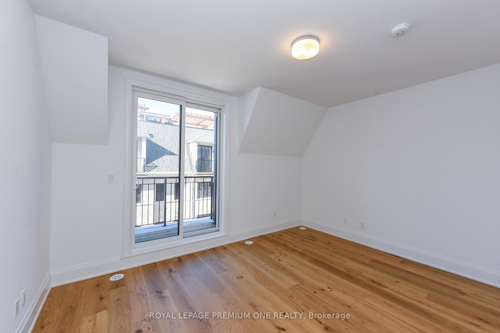 35 Lunar Crescent Unit 136 photo 21