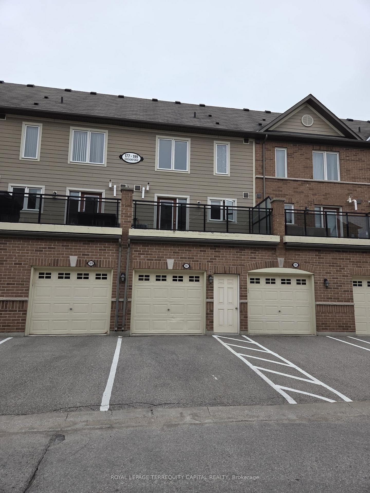 187 Lewis Honey Drive photo 16
