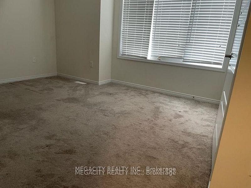 8610 Pawpaw Lane photo 5
