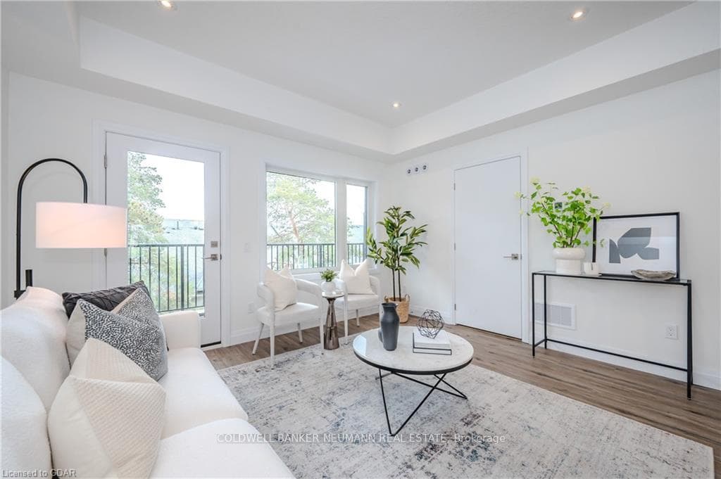 29 Lily Lane photo 5