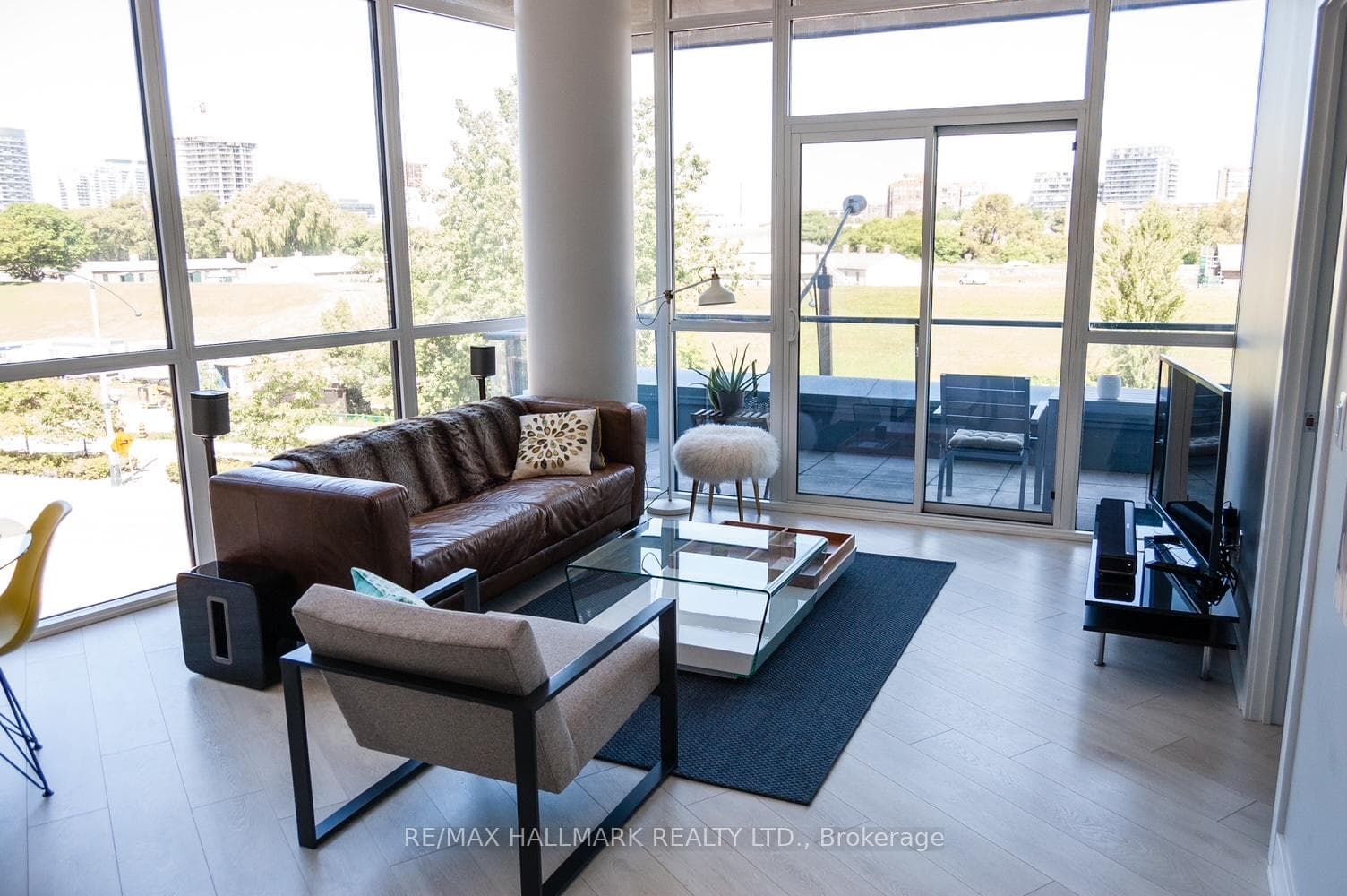 169 Fort York Boulevard Unit 222 photo 4