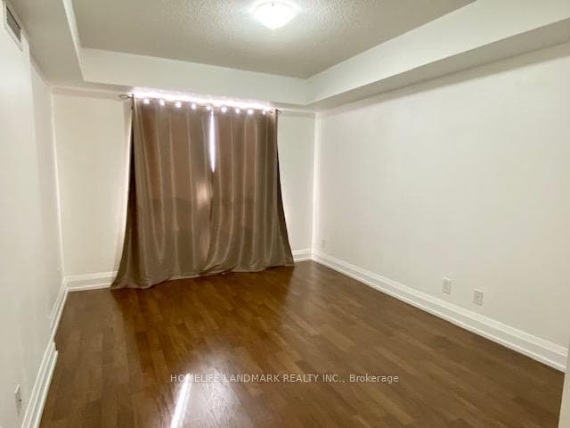 1070 Sheppard Avenue Unit 210 photo 17
