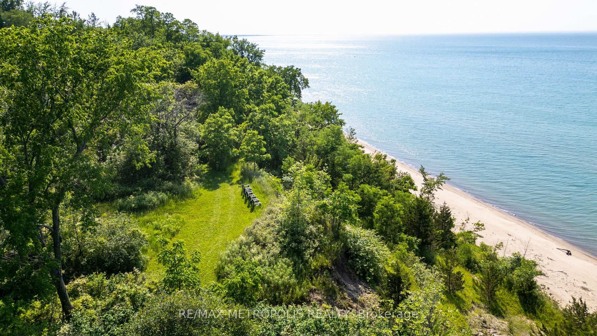 7023 Blue Coast Heights photo 19