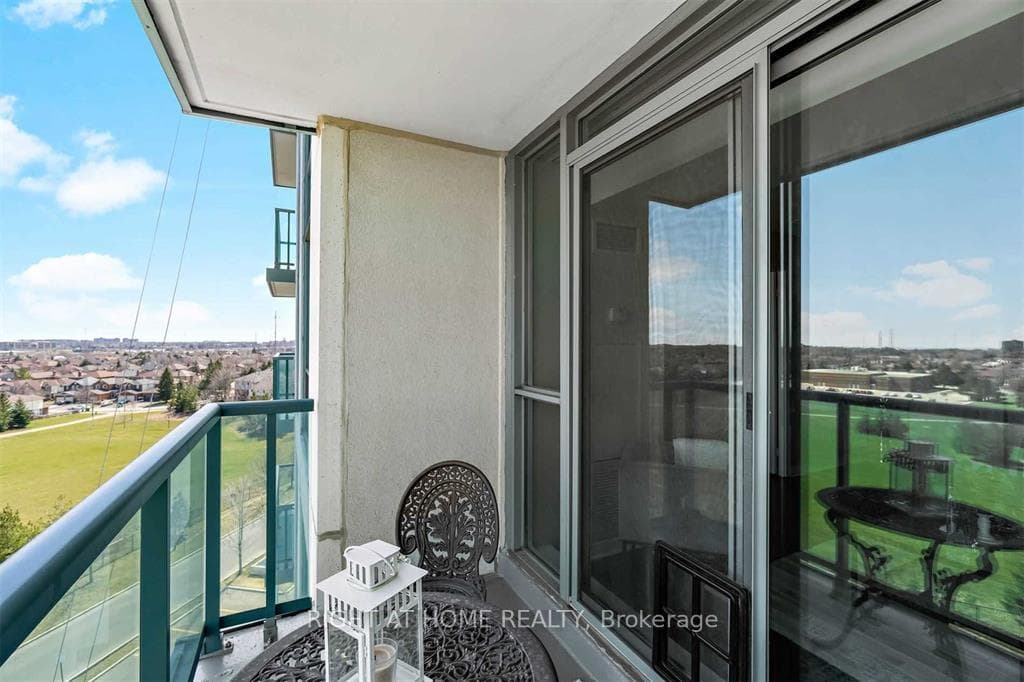 4850 Glen Erin Drive Unit 807 photo 23