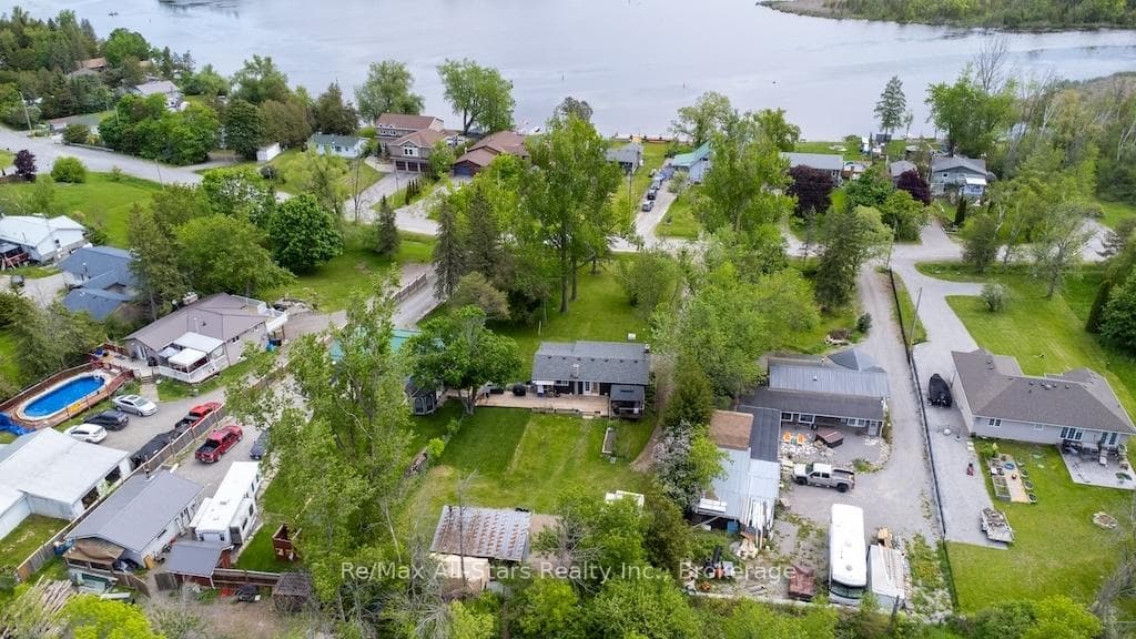 9 Riverside Drive photo 41
