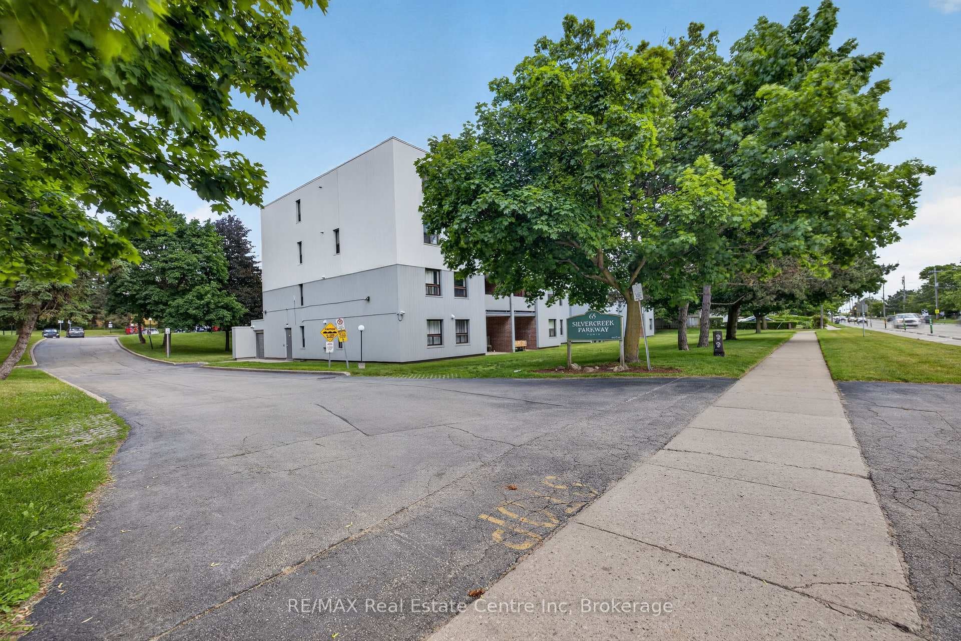65 Silvercreek Parkway Unit 401 photo 1