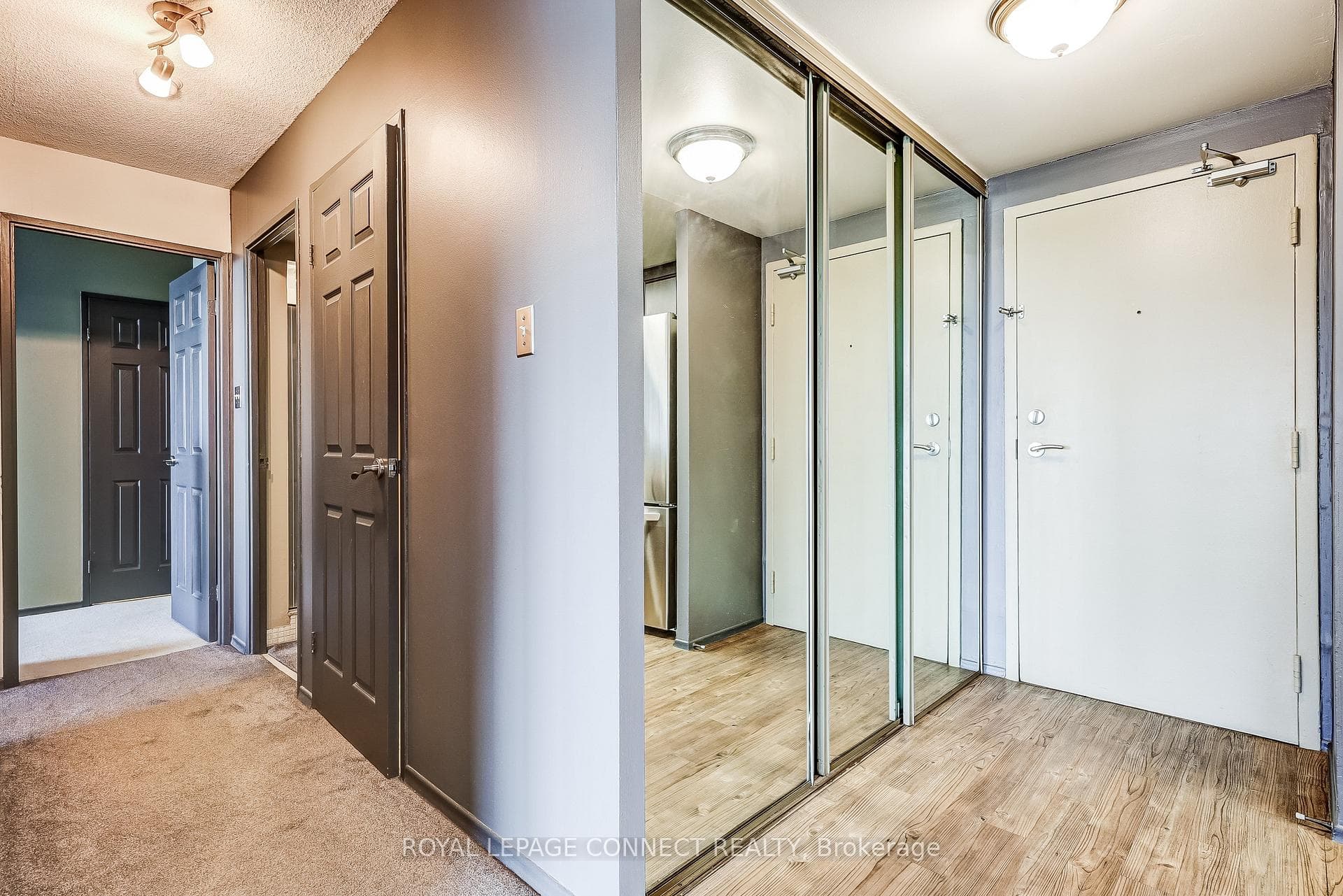10 Dean Park Road Unit 903 photo 4