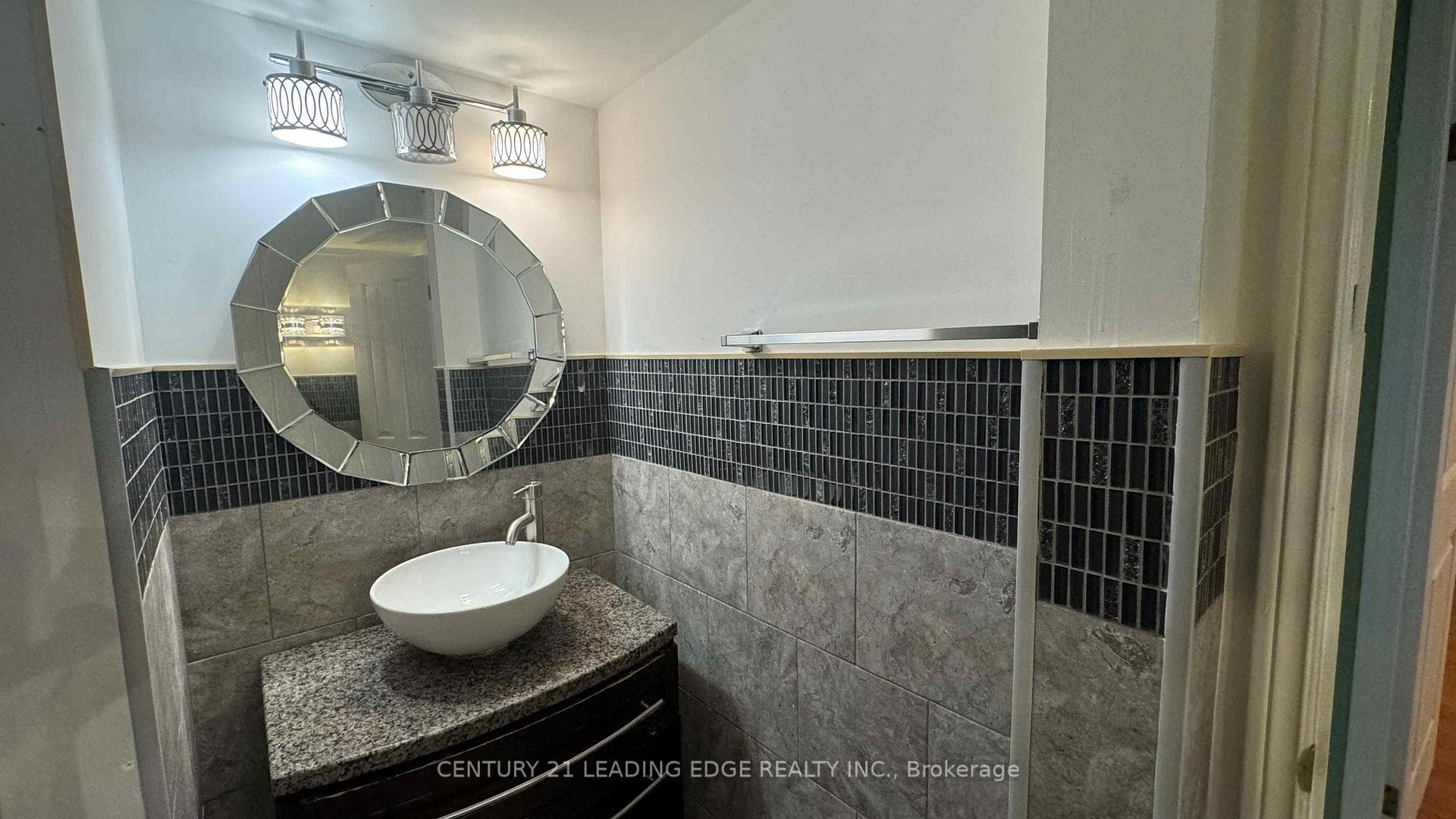 158 William Street photo 18