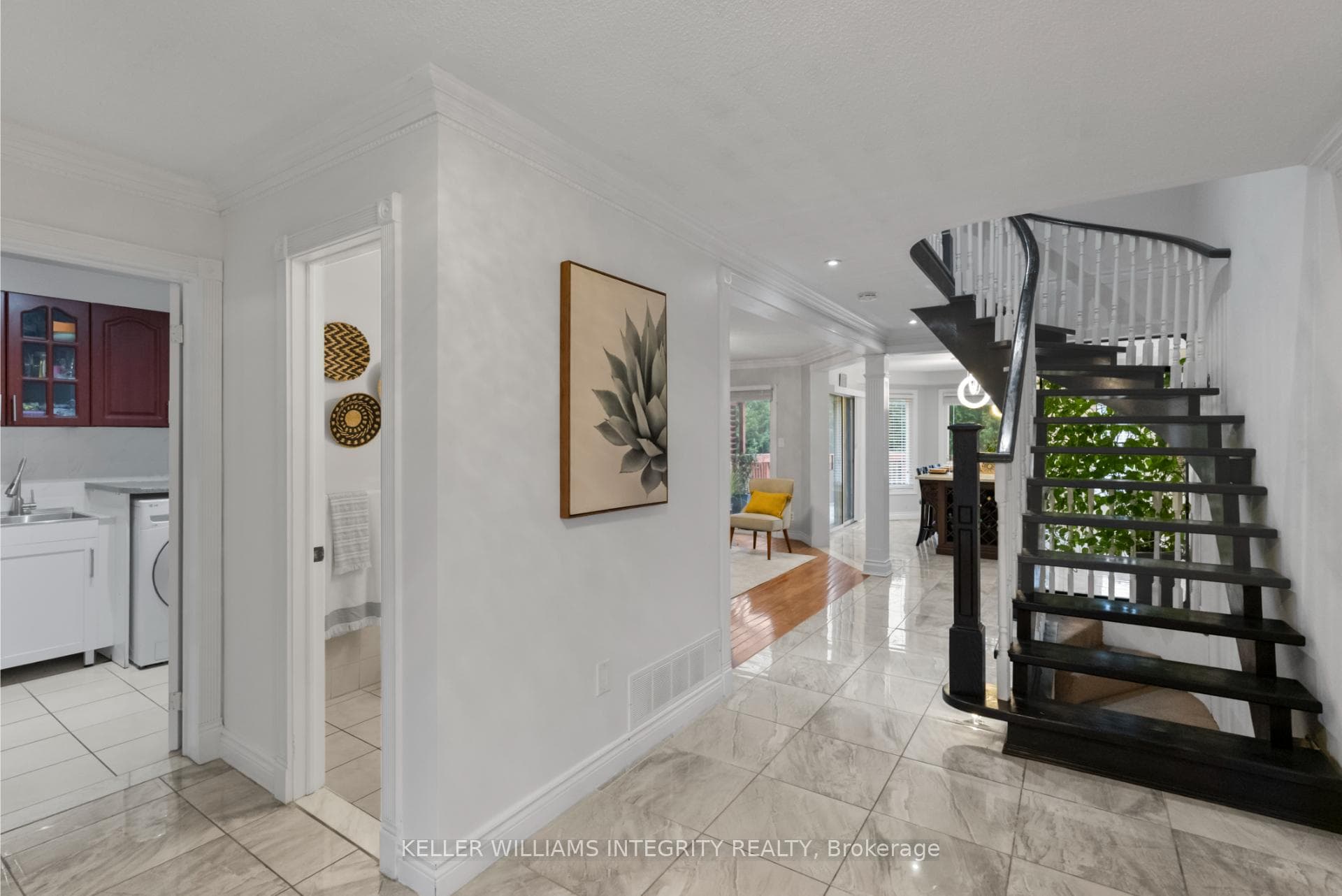 89 Wilce Drive photo 4