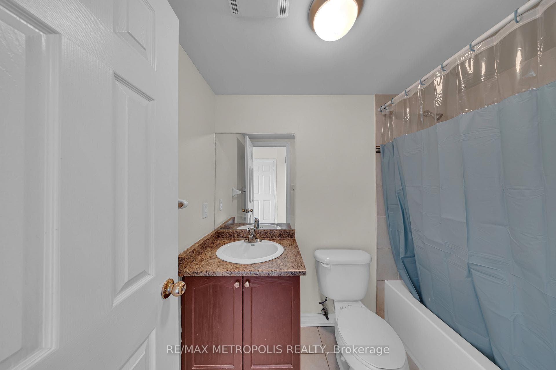 1775 Markham Road Unit 202 photo 33