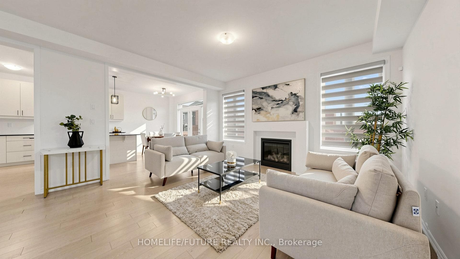 1406 Swallowtail Lane photo 4