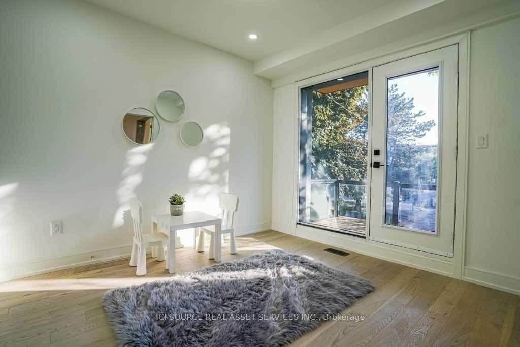 97 Woodfield Road photo 12
